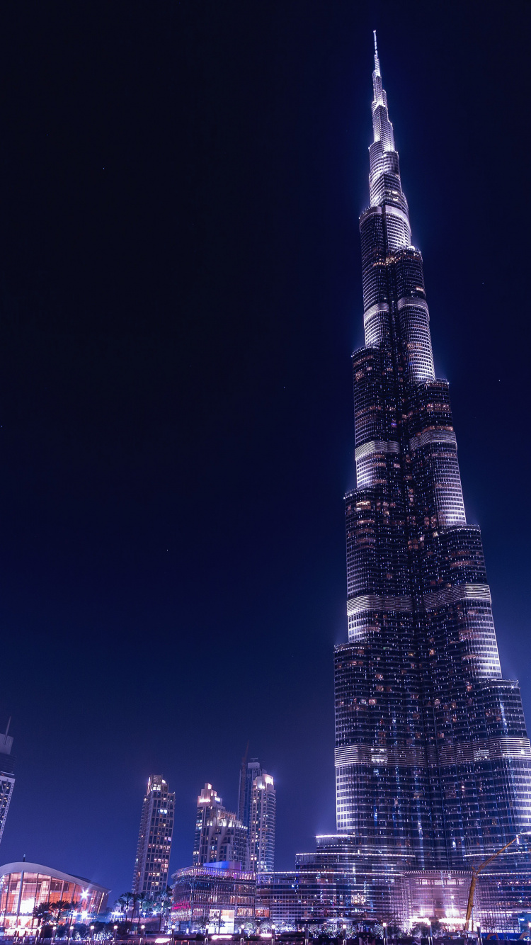 Обои Бурдж Халифа, небоскреб, ориентир, город, городской район в разрешении 750x1334