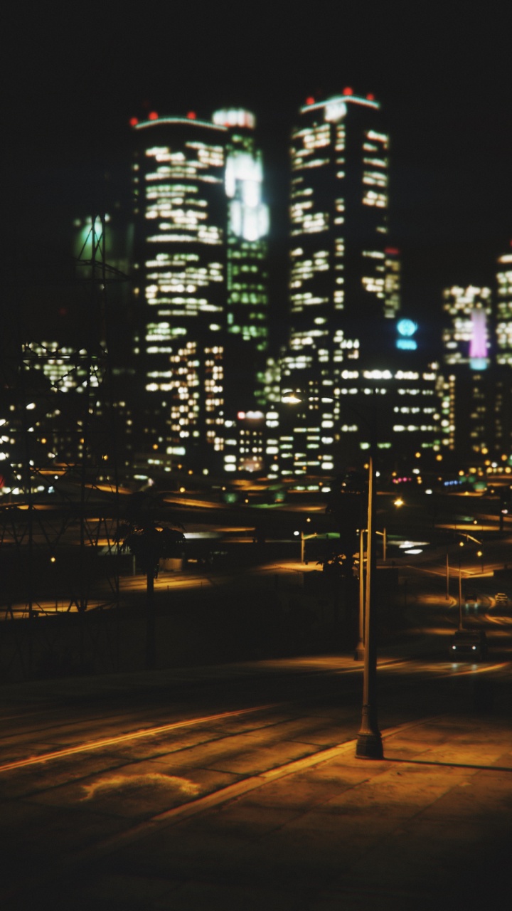 Обои grand theft auto v, gta vice city, городской район, город, ночь в разрешении 720x1280