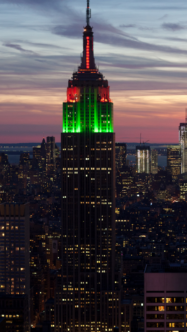 Обои Эмпайр Стейт Билдинг, небоскреб, город, городской пейзаж, городской район в разрешении 750x1334