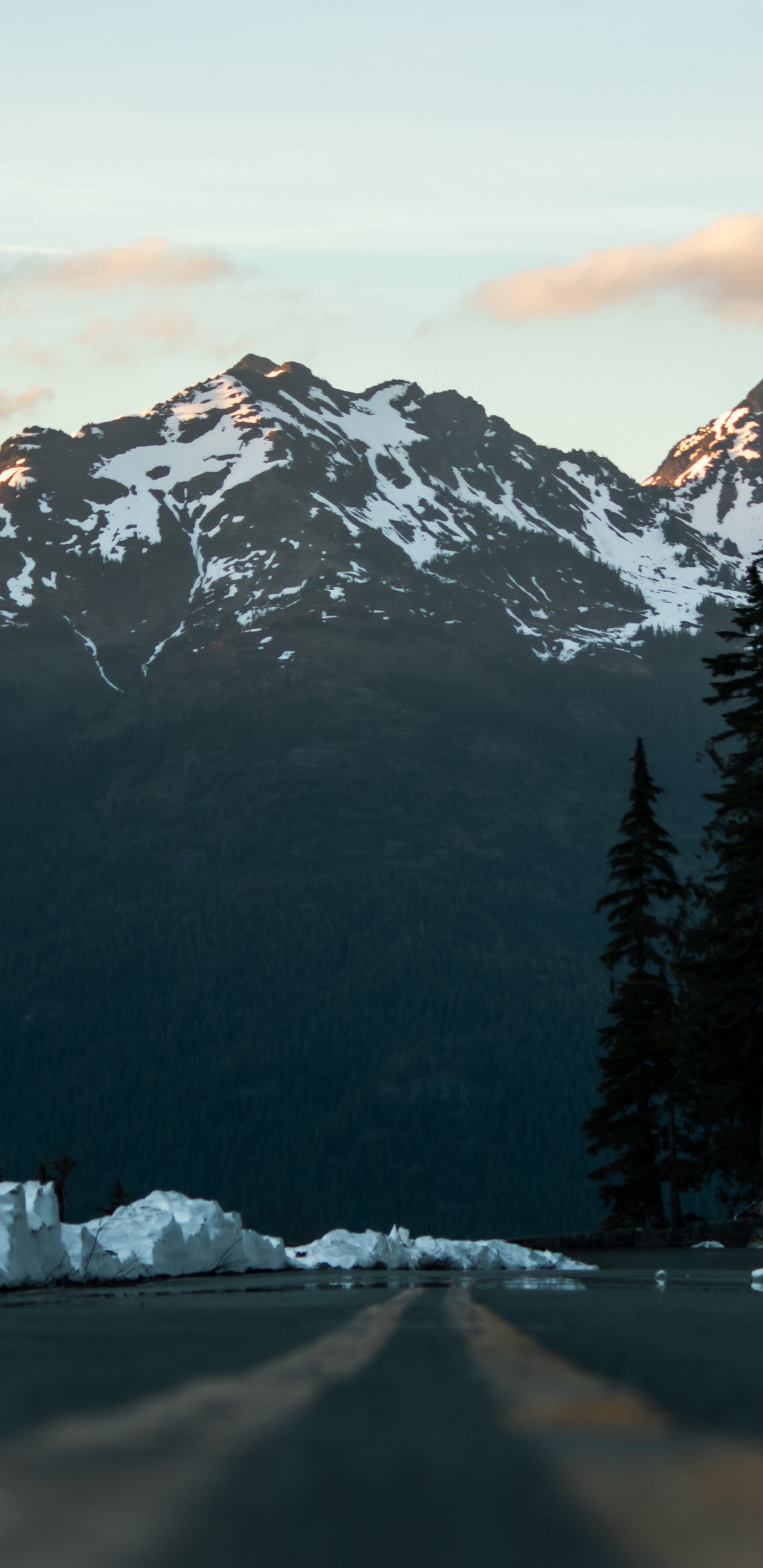 Обои природа, горный рельеф, гора, снег, горный хребет в разрешении 1440x2960