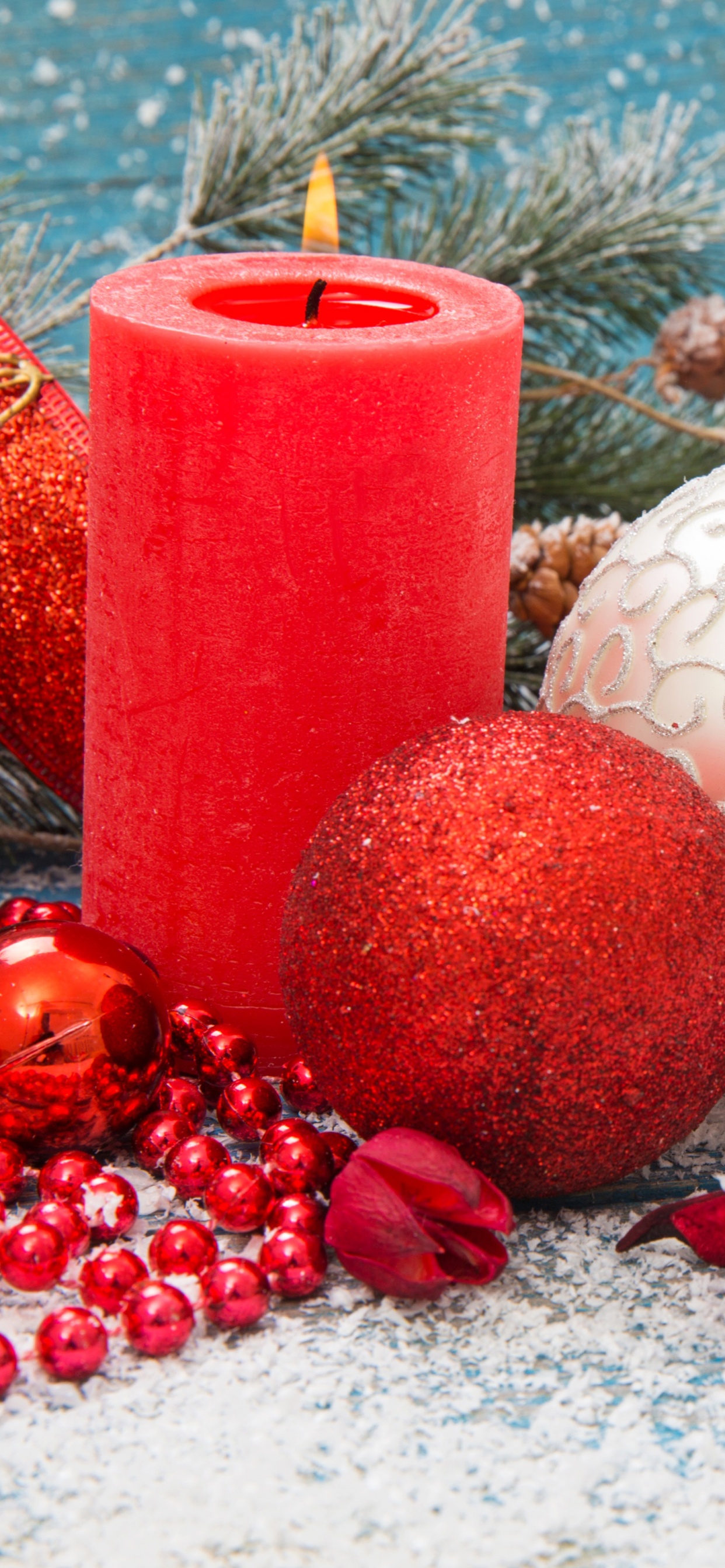 Обои Новый год, Рождественский день, праздник, рождественский орнамент, Рождественские украшения в разрешении 1242x2688