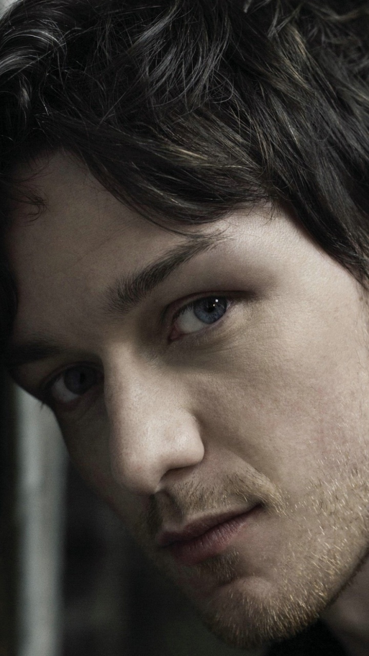 Обои актер, профессор Икс, волосы, подбородок, прическа в разрешении 720x1280