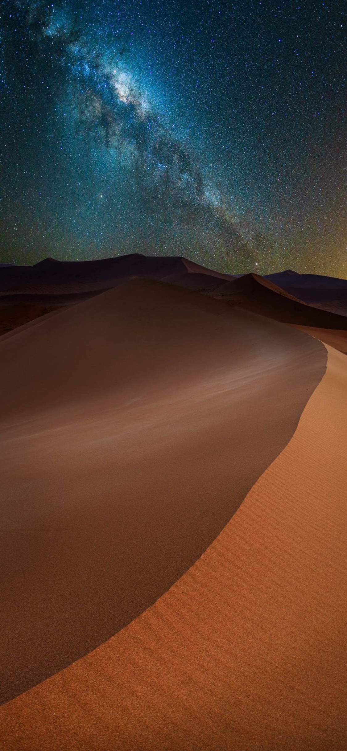 Обои земля, вода, коричневый цвет, атмосфера, облако в разрешении 1125x2436