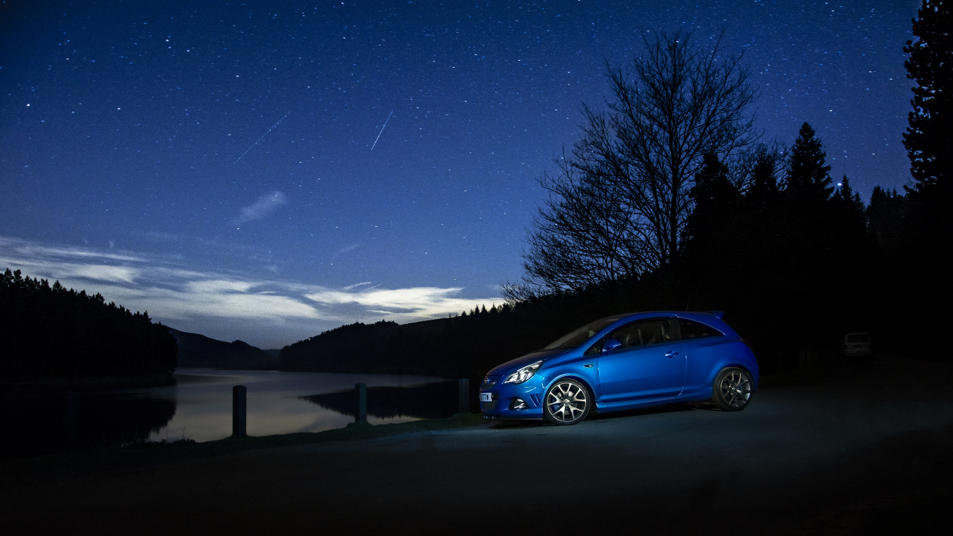 Обои компактный автомобиль, спорткар, седан, Хэтчбек, городской автомобиль в разрешении 1366x768