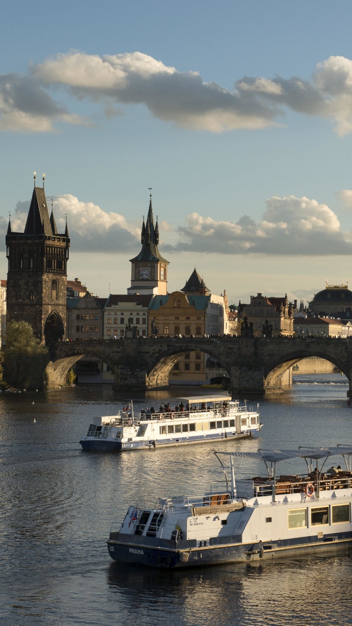 Обои Карлов мост, реки, водный путь, город, мост в разрешении 720x1280