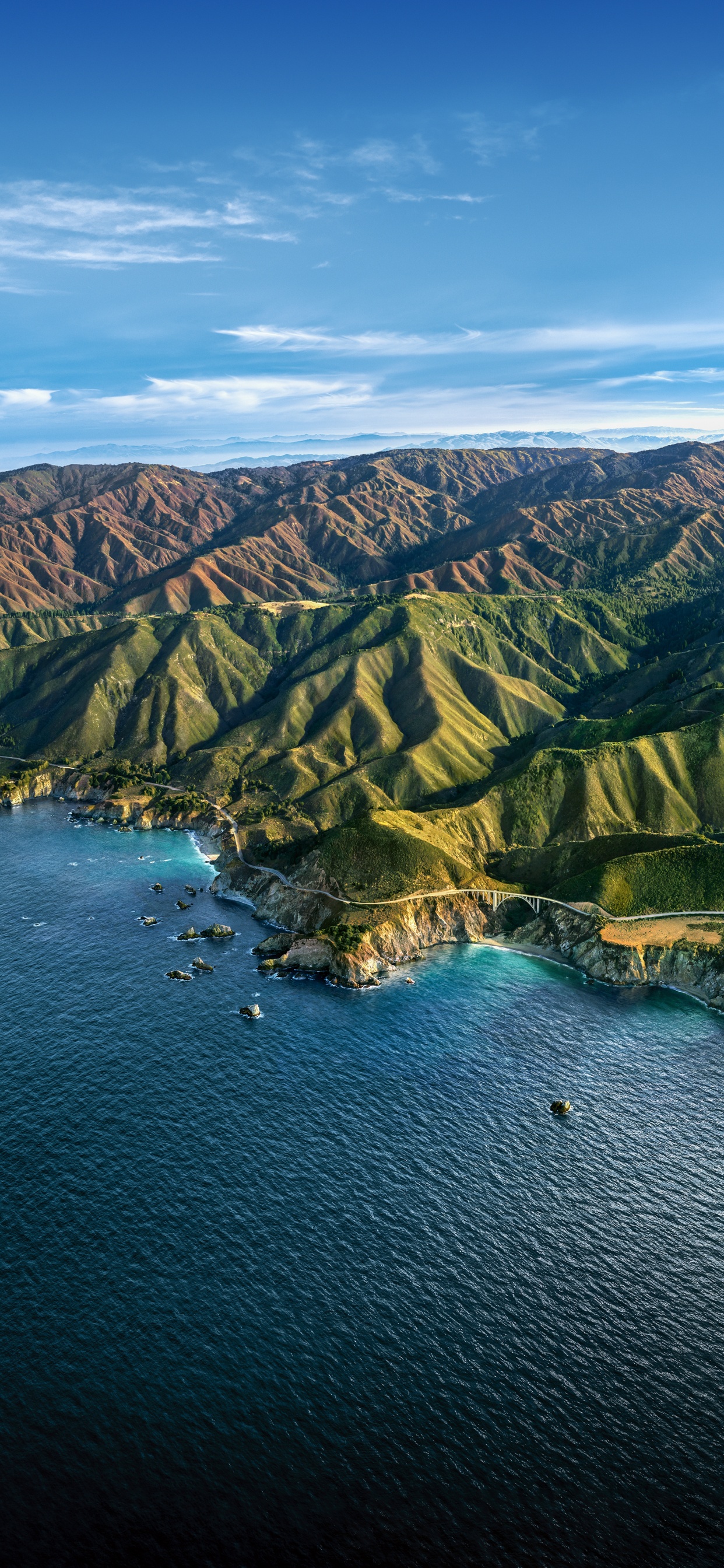 Обои Операционная система, Эпл, макбук Эйр, операционная система Mac, Cleanmymac х в разрешении 1242x2688