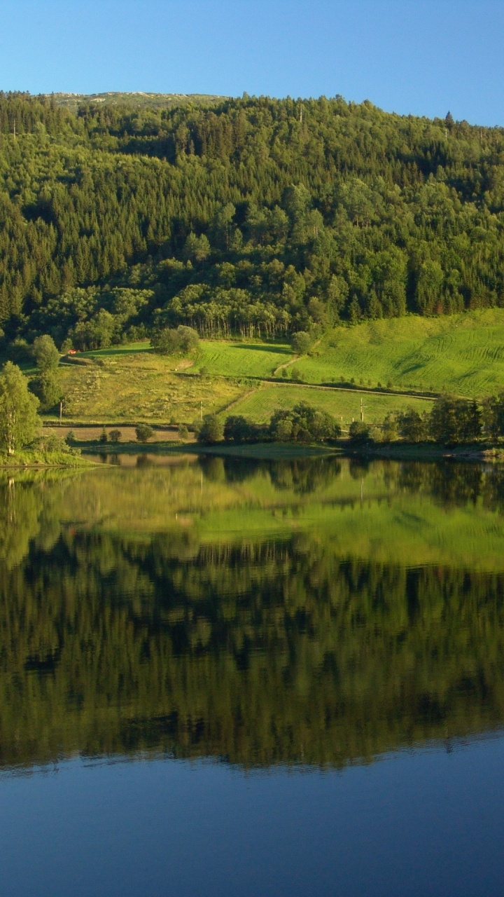Обои озеро, Норвегия, отражение, природа, вода в разрешении 720x1280
