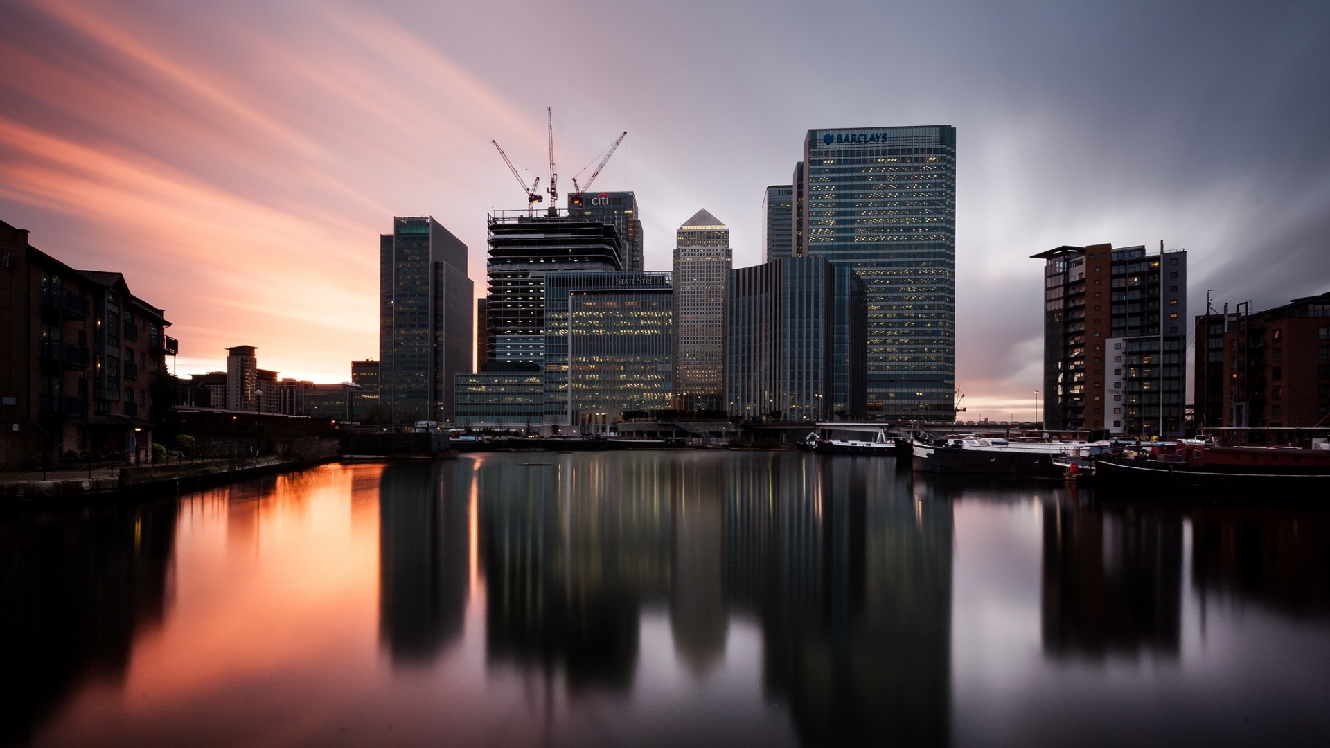 Обои городской пейзаж, город, отражение, городской район, линия горизонта в разрешении 1920x1080