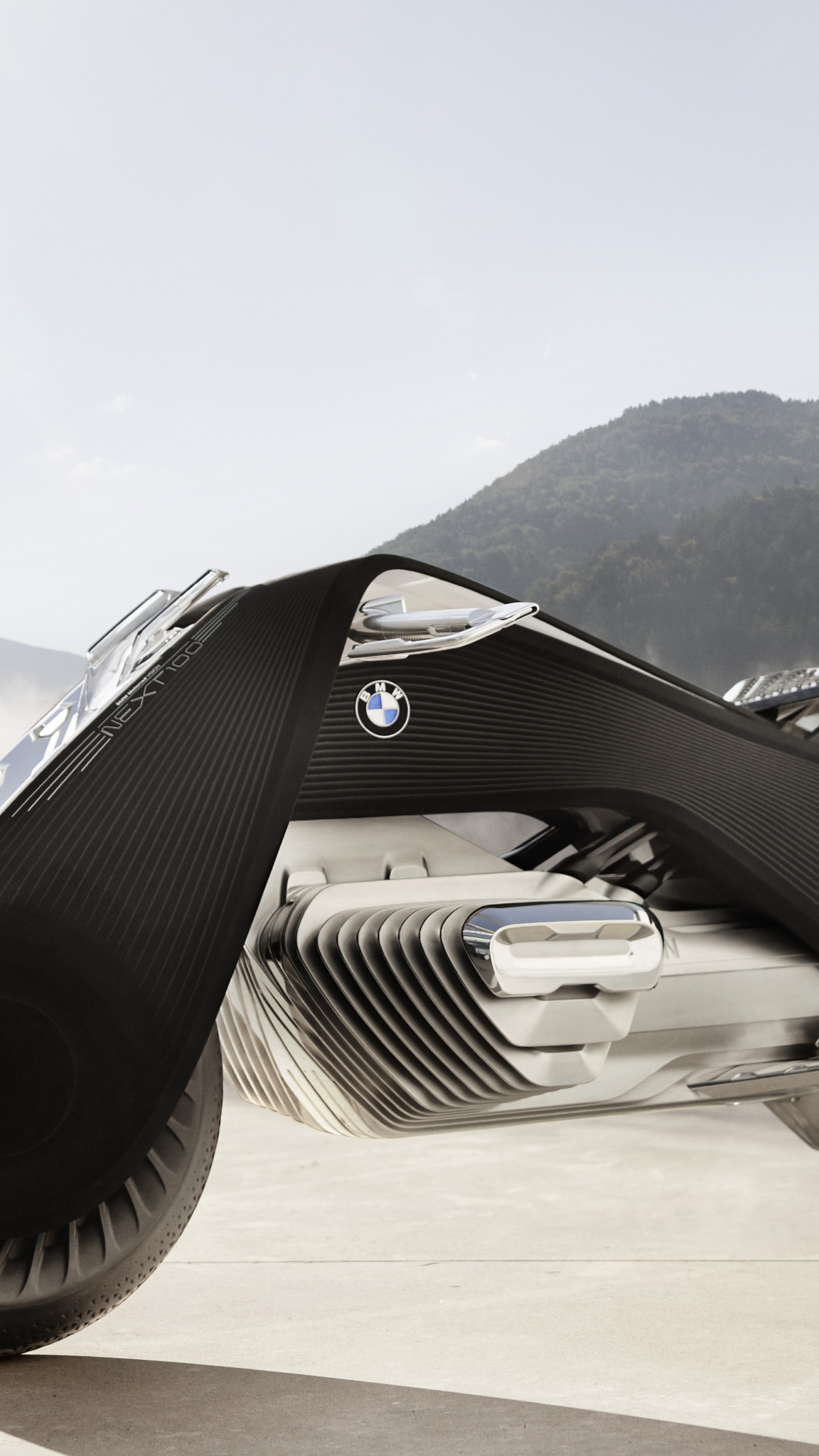 Обои скульптура, автомобильные шины, дизайн, архитектура, БМВ моторрад видение следующей 100 в разрешении 1440x2560