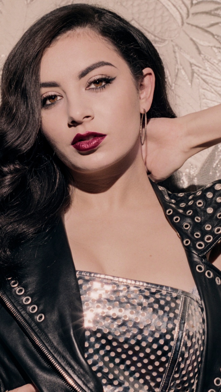 Обои кожа, фэшн, леди, волосы, модель в разрешении 720x1280