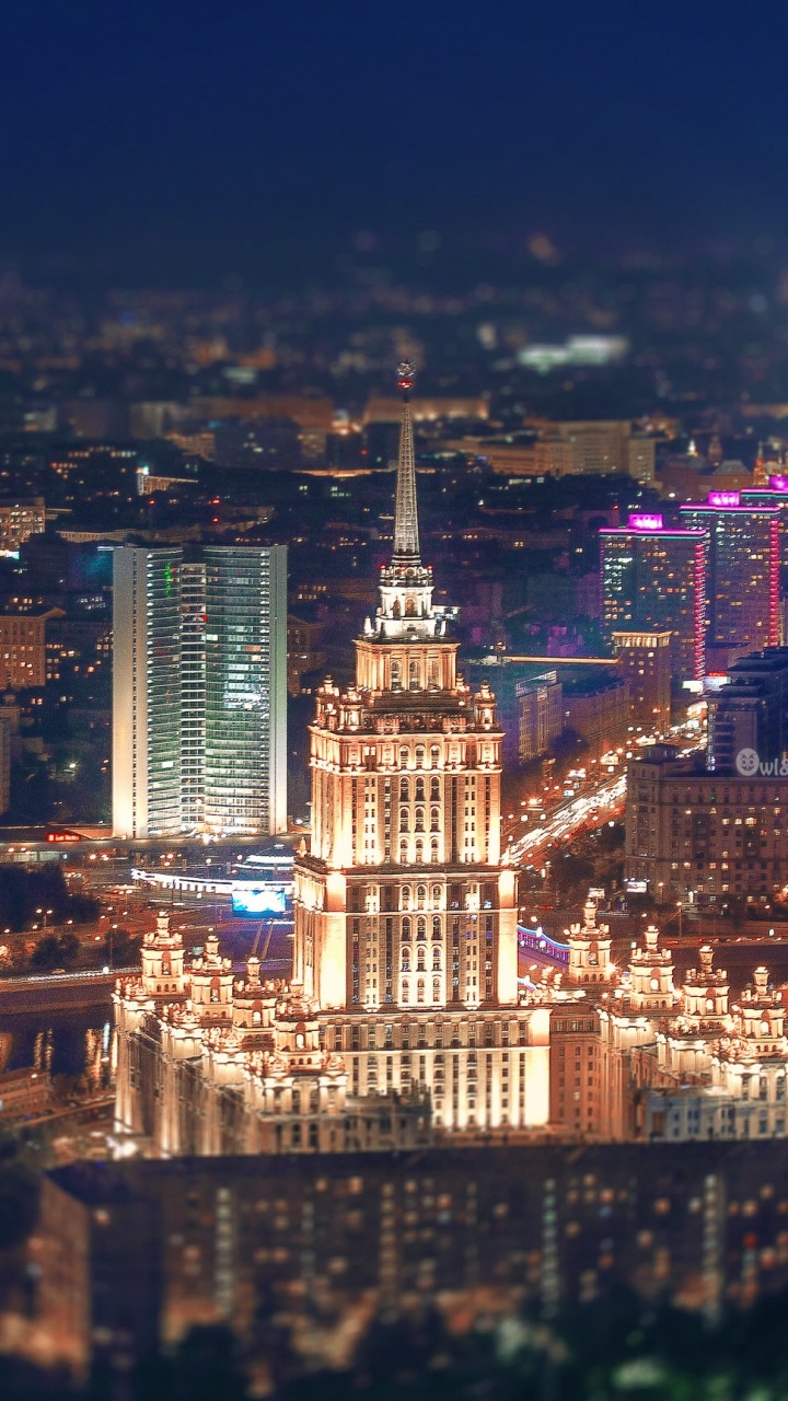 Обои городской пейзаж, город, городской район, метрополия, ночь в разрешении 720x1280