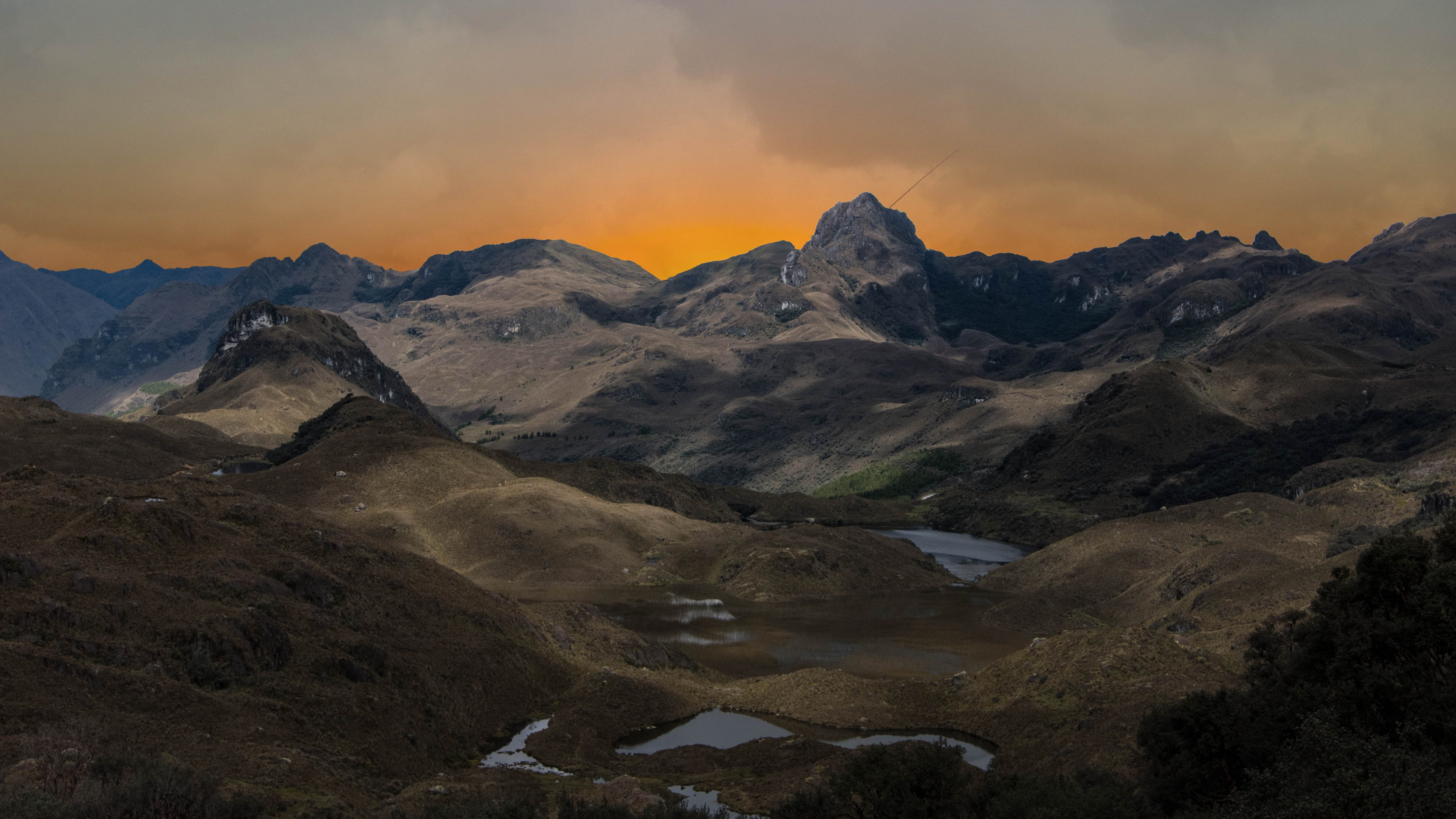 Обои горный рельеф, гора, нагорье, горный хребет, облако в разрешении 3840x2160