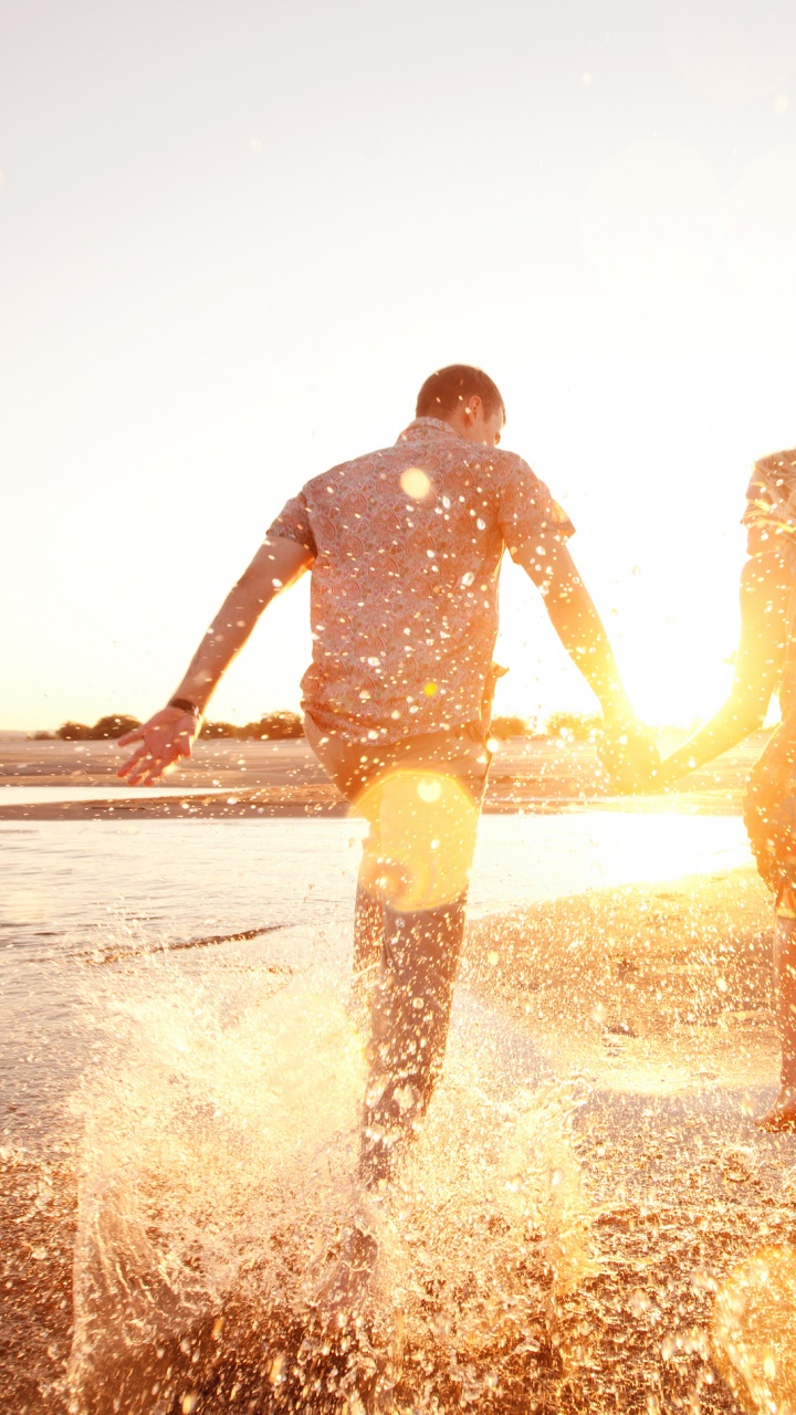 Обои вода, забава, солнечный свет, лето, утро в разрешении 720x1280