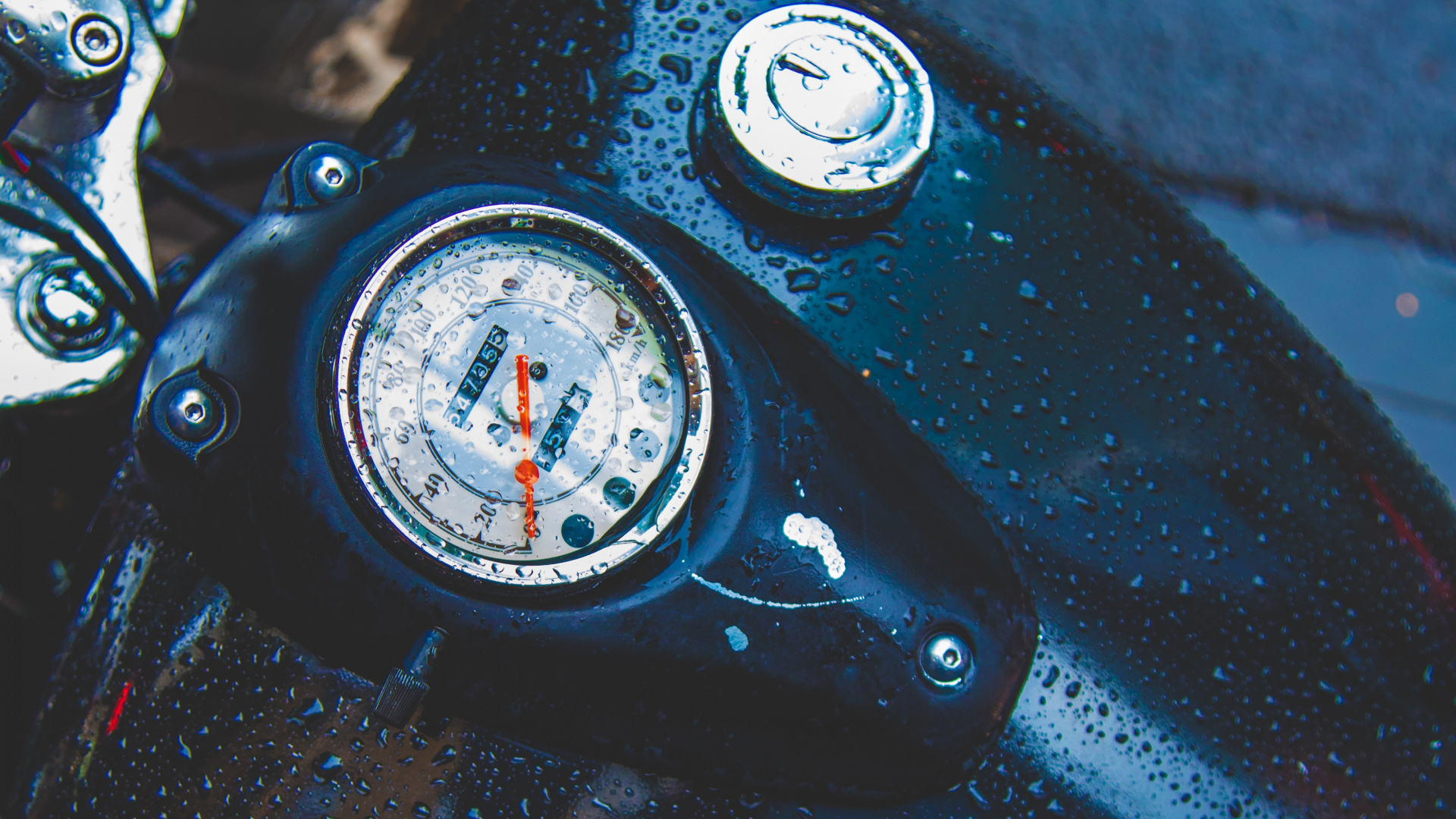 Обои мотоцикл, велосипед, спидометр, автомобильные запчасти, авто в разрешении 1920x1080