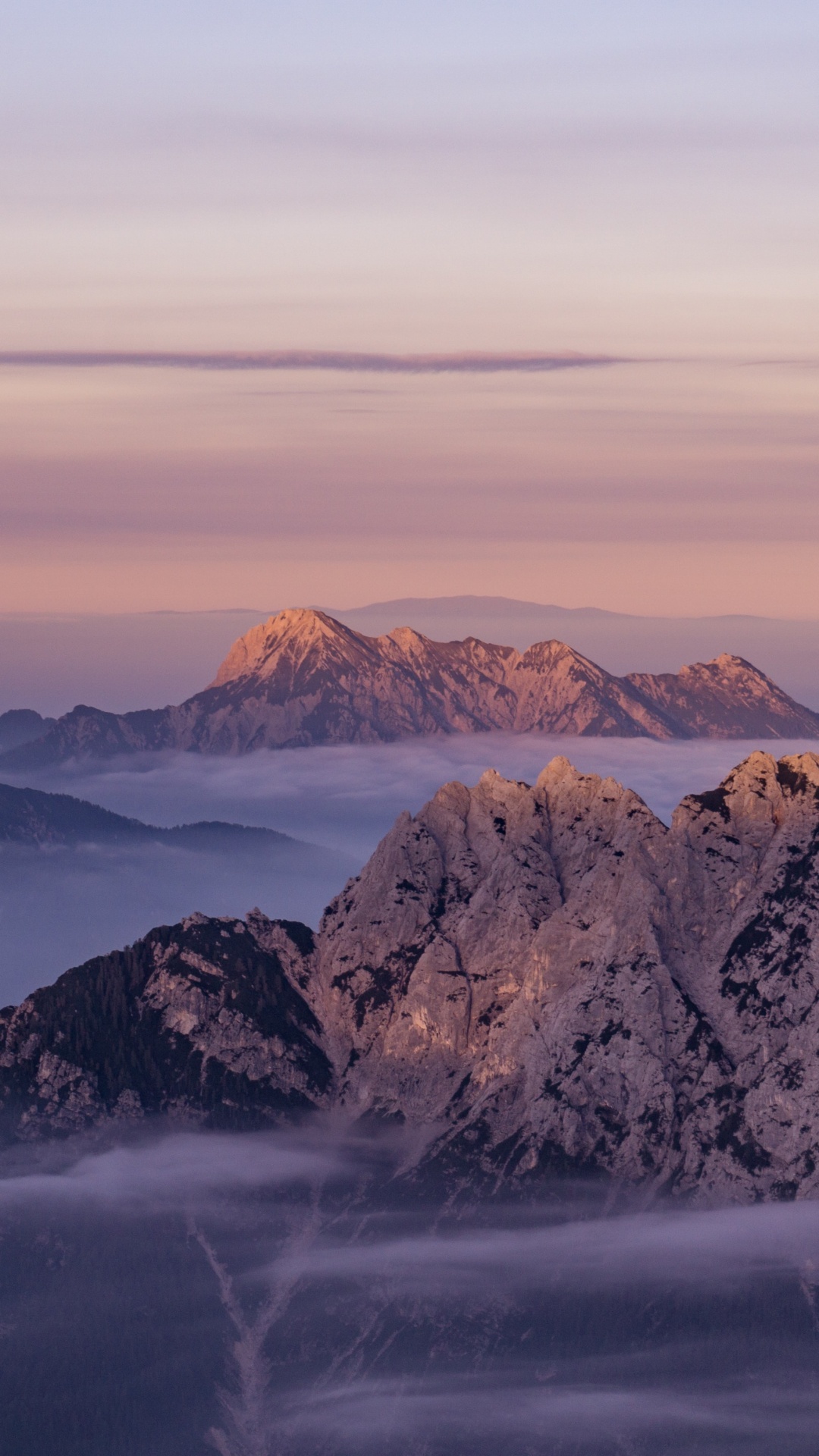Обои летние горы, гора, горный хребет, саммит, послесвечение в разрешении 1080x1920