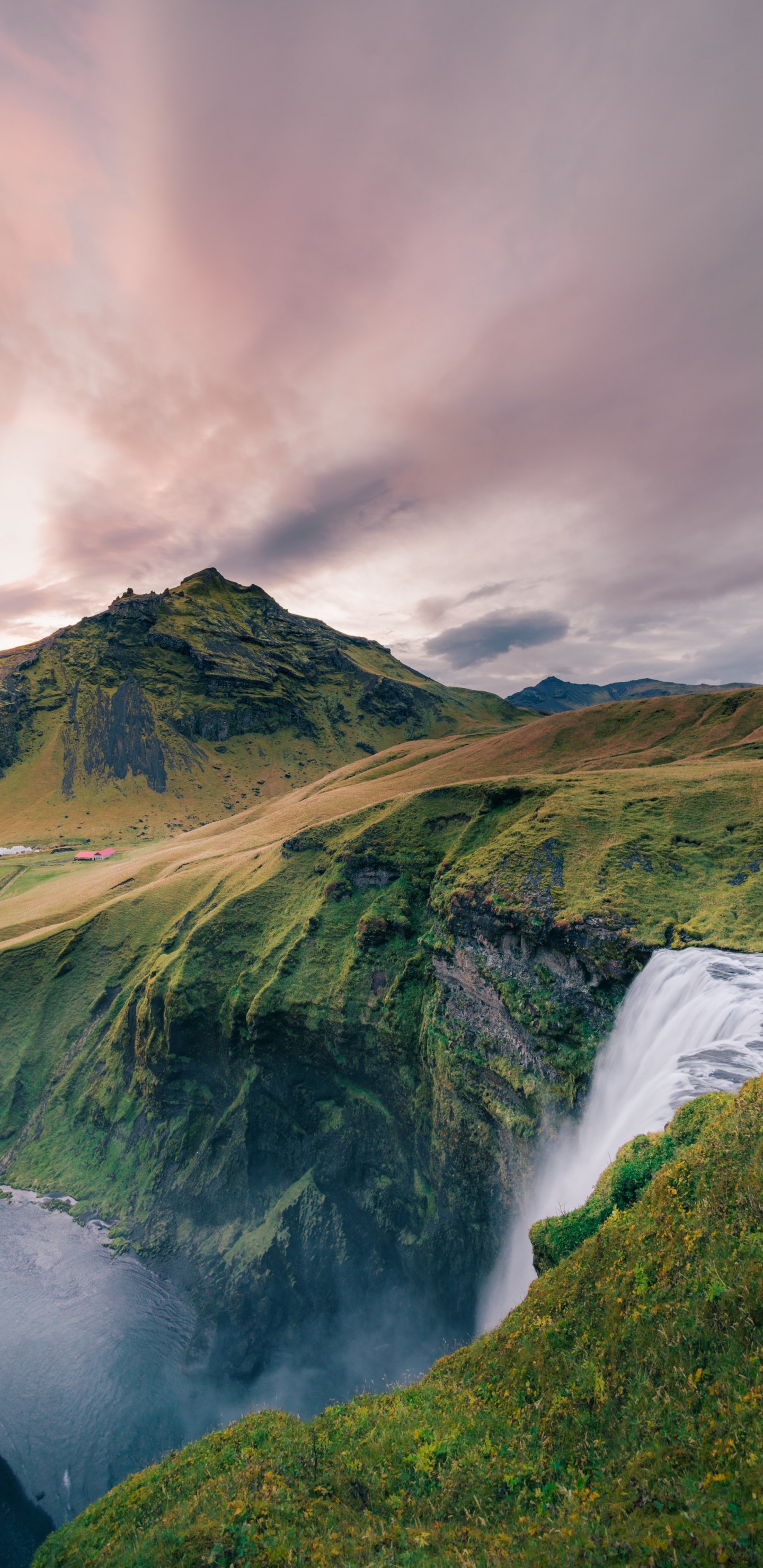 Обои Skgafoss, wobi - Портал ярмарки кемперов, облако, вода, гора в разрешении 1440x2960