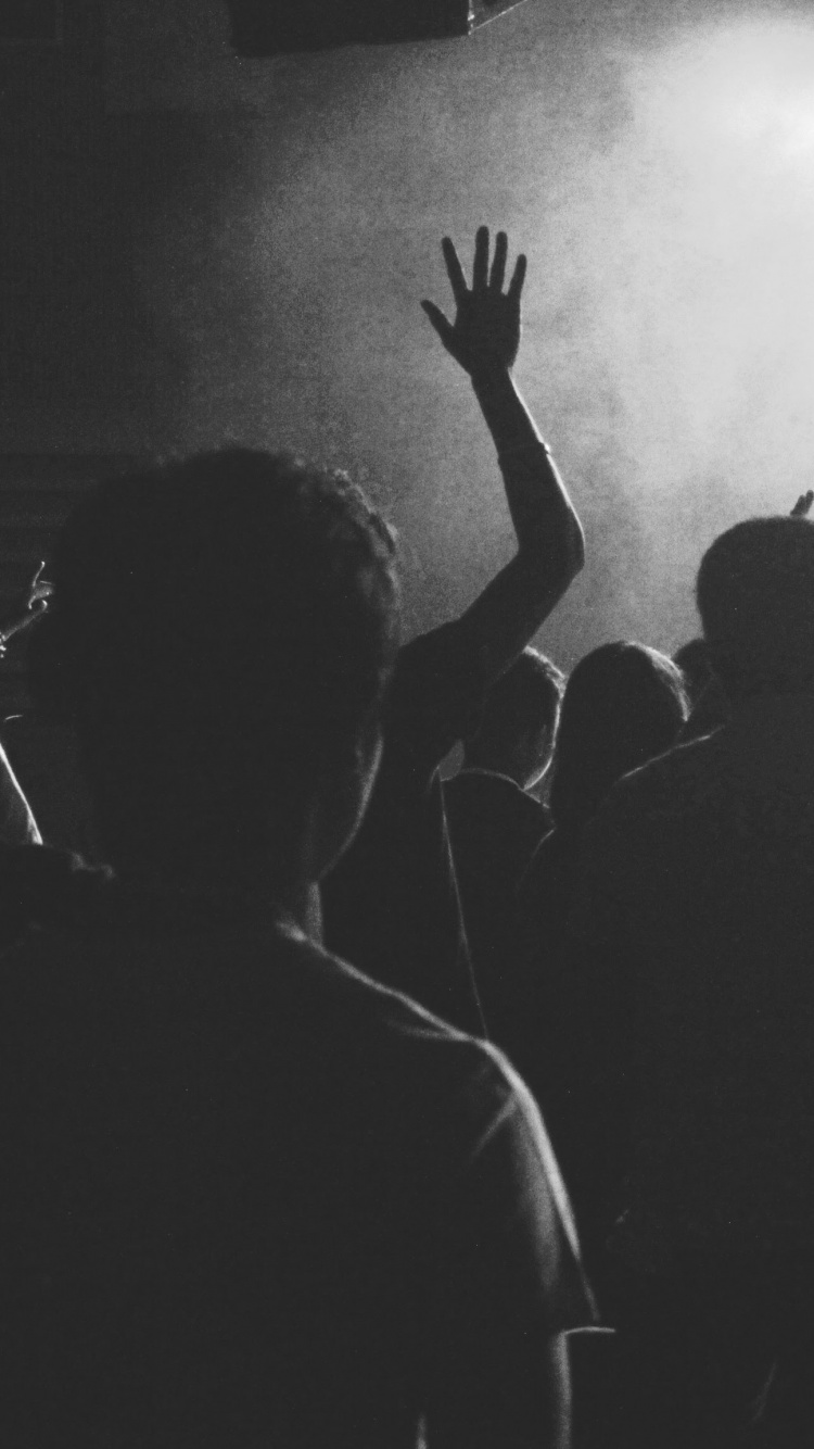 Обои техно рейв, Панорамный бар Berghain, ночной клуб, техно, электронная танцевальная музыка в разрешении 750x1334