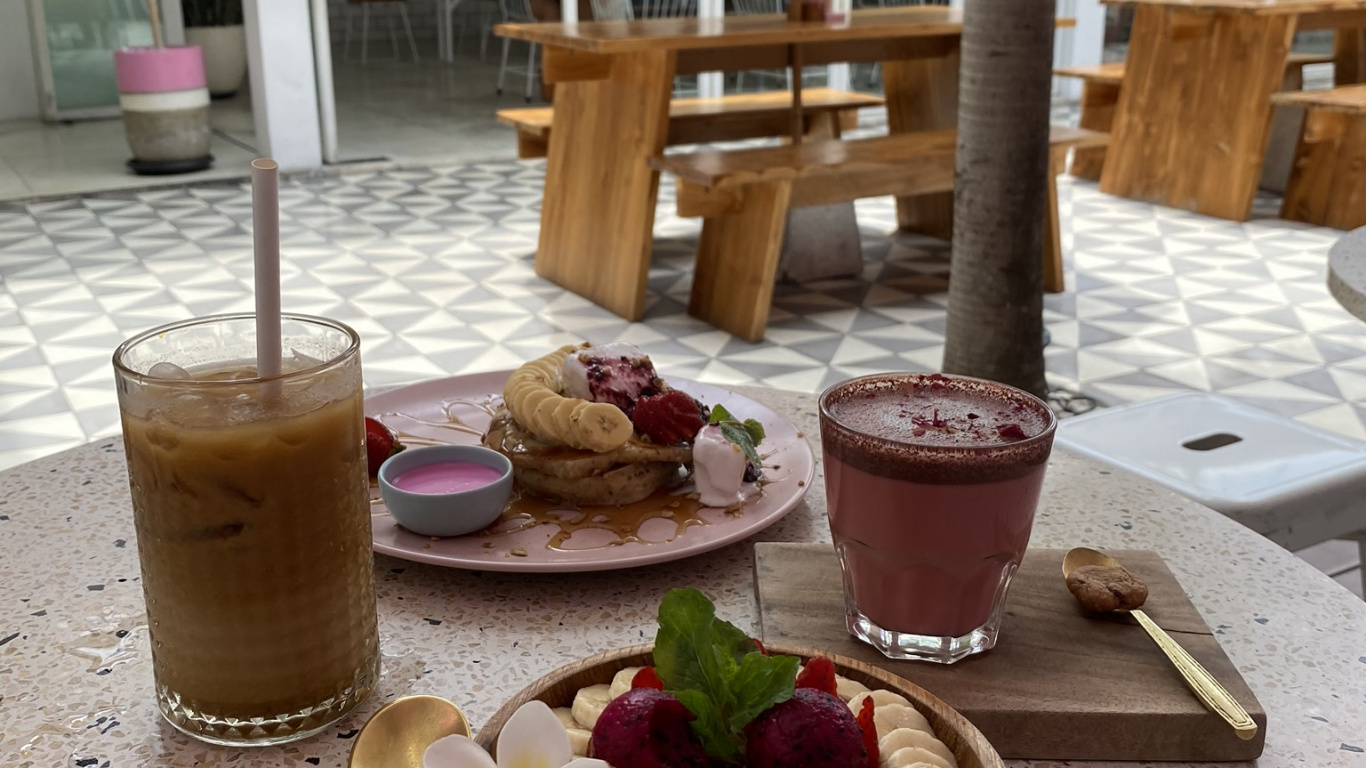 Обои напиток, завтрак, пища, Кулинария, таблица в разрешении 1366x768