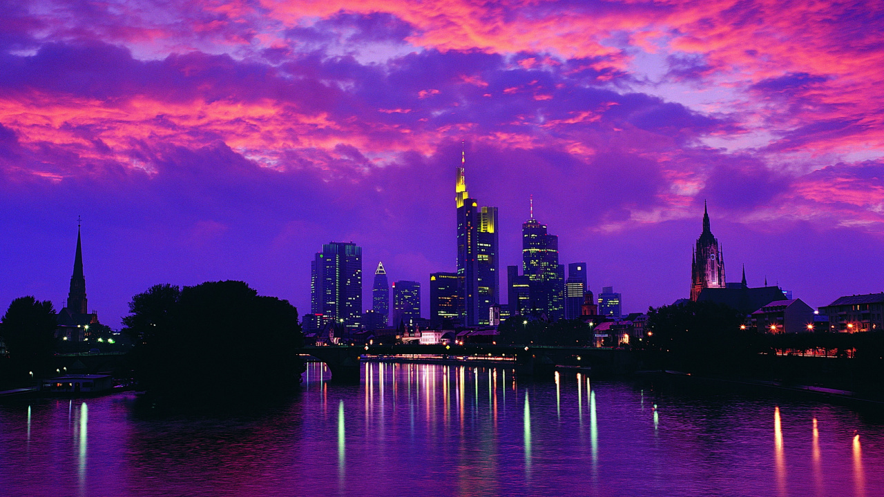 Обои город, городской пейзаж, линия горизонта, ориентир, отражение в разрешении 1280x720