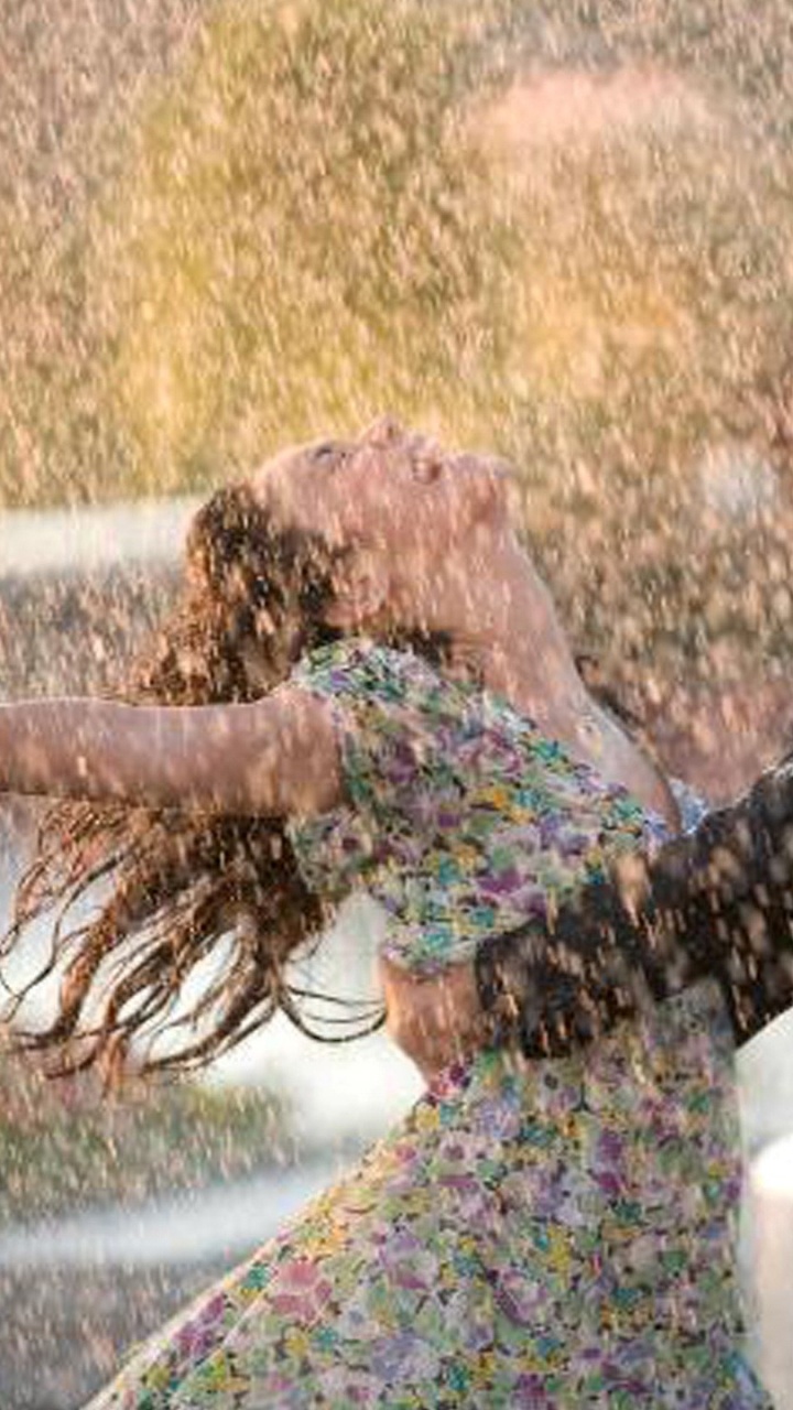 Обои вода, забава, Счастлив, узор, визуальное искусство в разрешении 720x1280