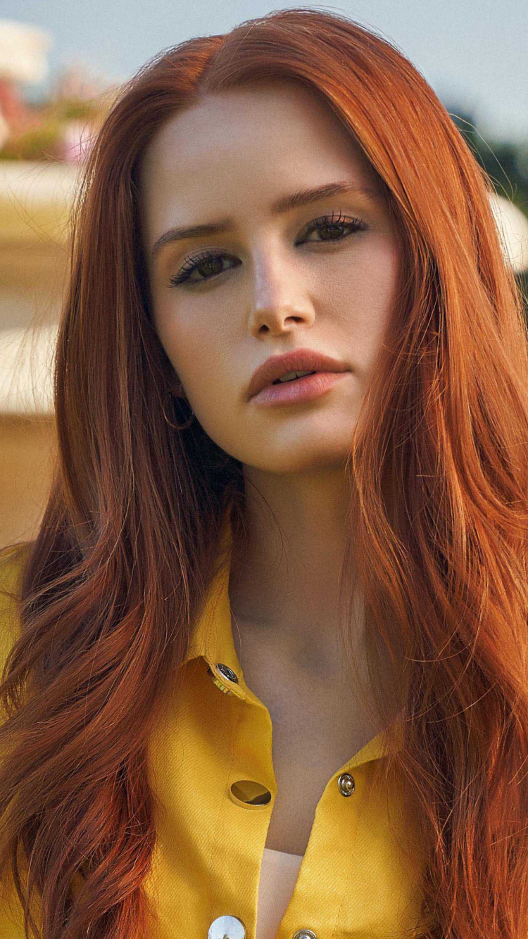 Обои Мадлен Петч, Ривердейл, цветение шерил, голова, губа в разрешении 750x1334