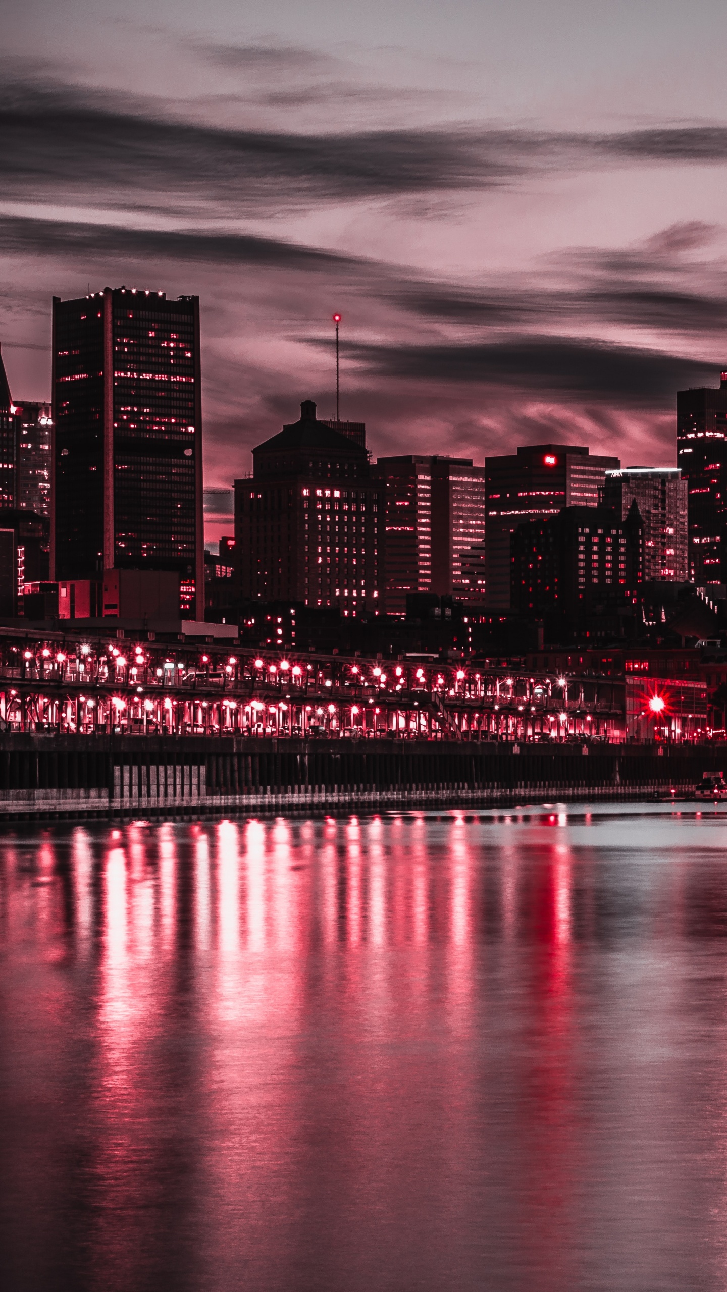 Обои городской пейзаж, город, линия горизонта, отражение, красный цвет в разрешении 1440x2560