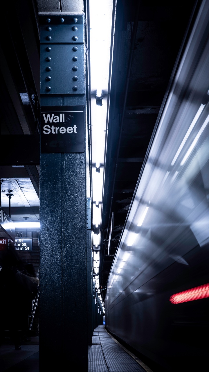 Обои Уолл стрит, свет, транспорт, снимок, ночь в разрешении 720x1280
