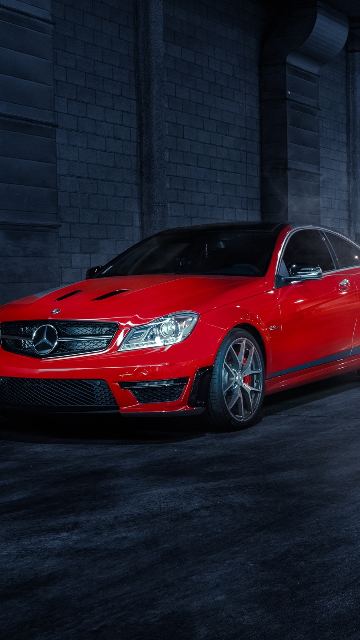 Обои авто, обод, Литые диски, колесо, Mercedes-Benz C 63 AMG в разрешении 720x1280