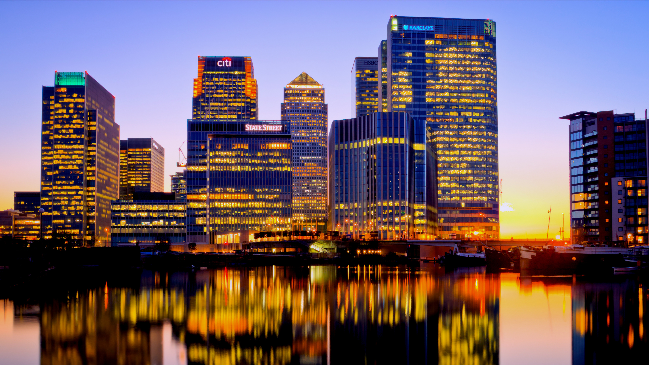 Обои Кэнэри-Уорф, река темза, городской пейзаж, город, метрополия в разрешении 2560x1440