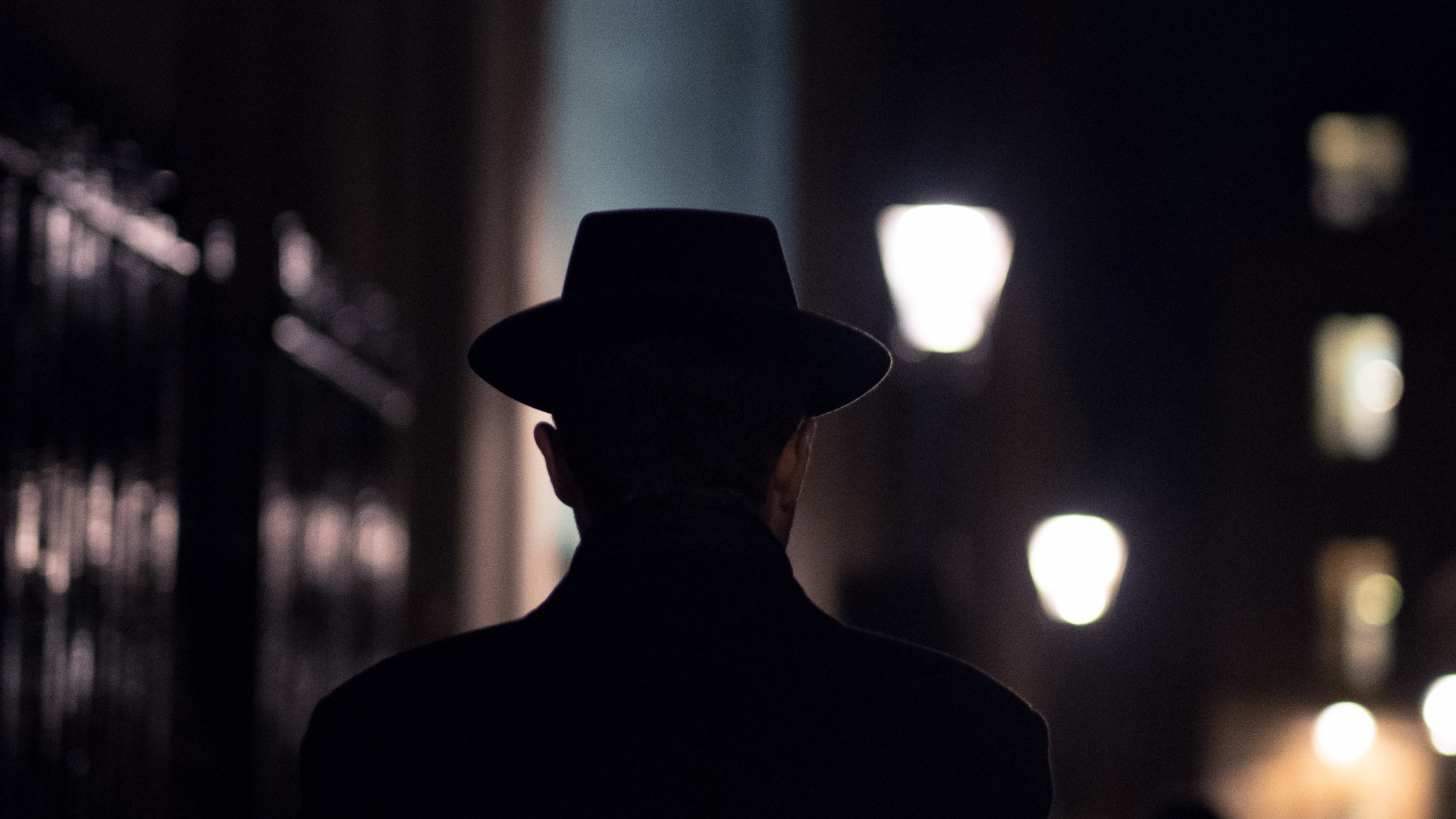 Обои На Спугнуть, Скандал TrumpUkraine, организация, тихий но не слепой, ночь в разрешении 2560x1440