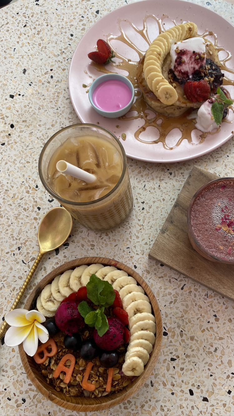 Обои завтрак, вегетарианская кухня, поздний завтрак, фрукты, пища в разрешении 750x1334