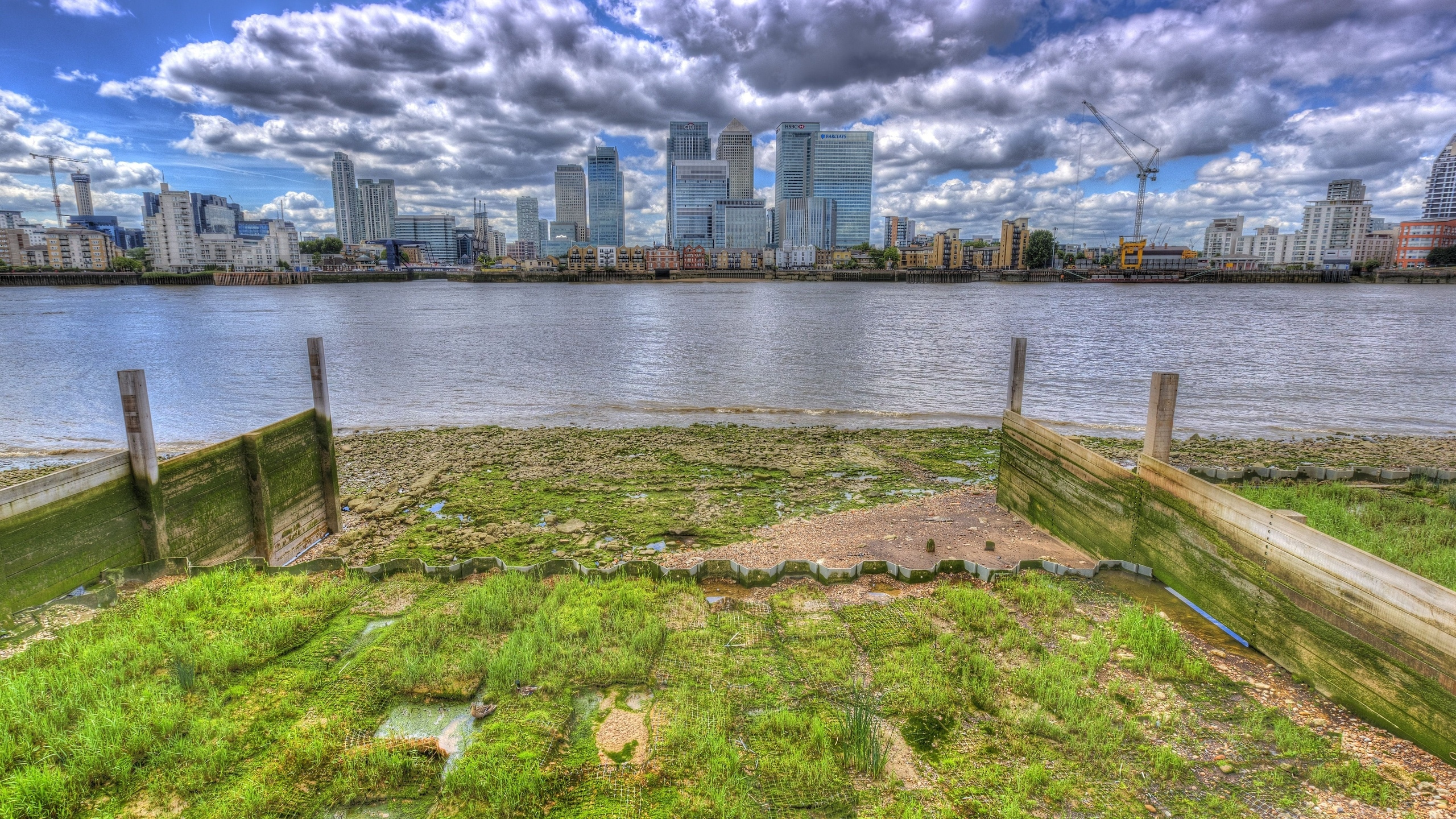 Обои Дублин, Лондон, дневное время, вода, городской район в разрешении 2560x1440