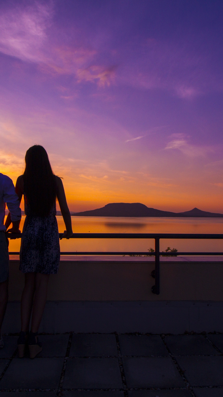 Обои смотреть дату заката, Балатон, замок смэг, закат, природа в разрешении 750x1334