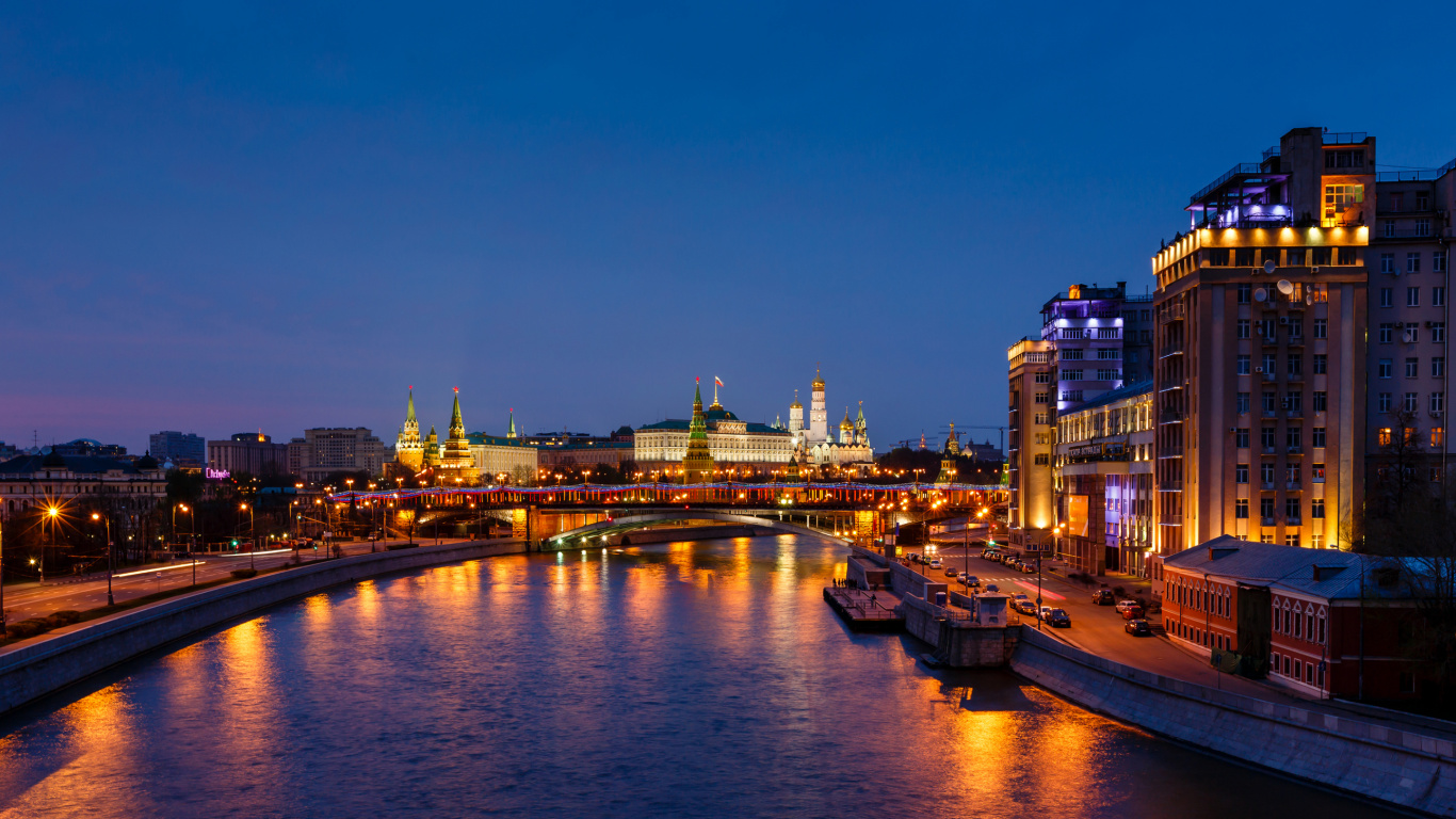 Обои реки, ночь, город, городской пейзаж, ориентир в разрешении 1366x768