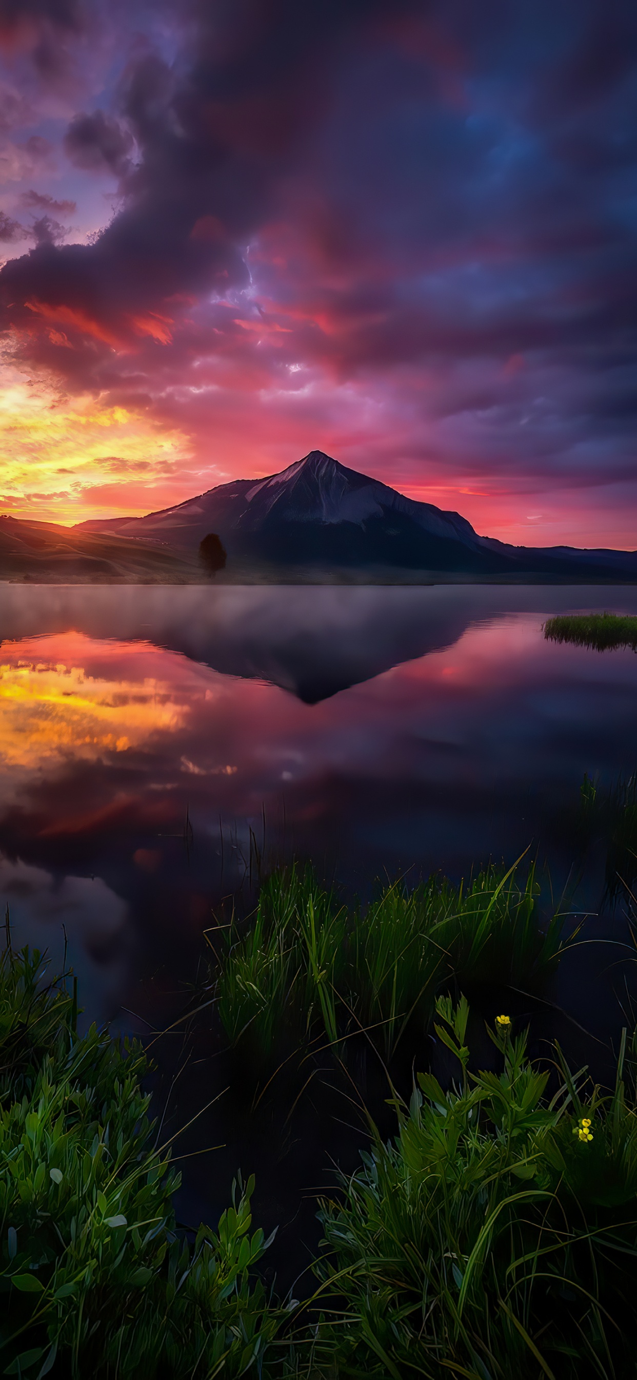 Обои Самый красивый восход солнца в Колорадо в разрешении 1242x2688