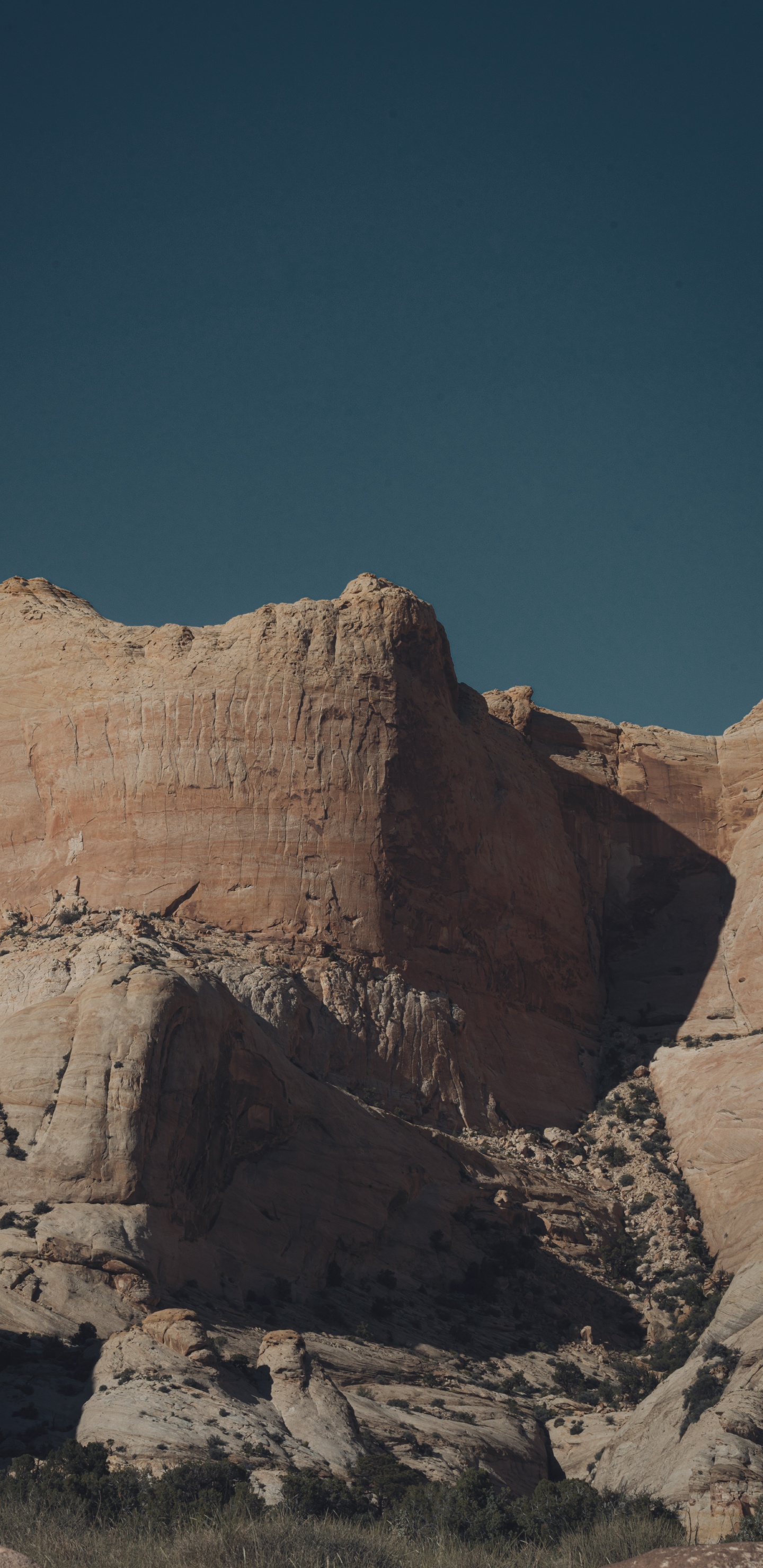 Обои бесплодные земли, Исротель Ям Суф, коричневый цвет, коренная порода, природный ландшафт в разрешении 1440x2960