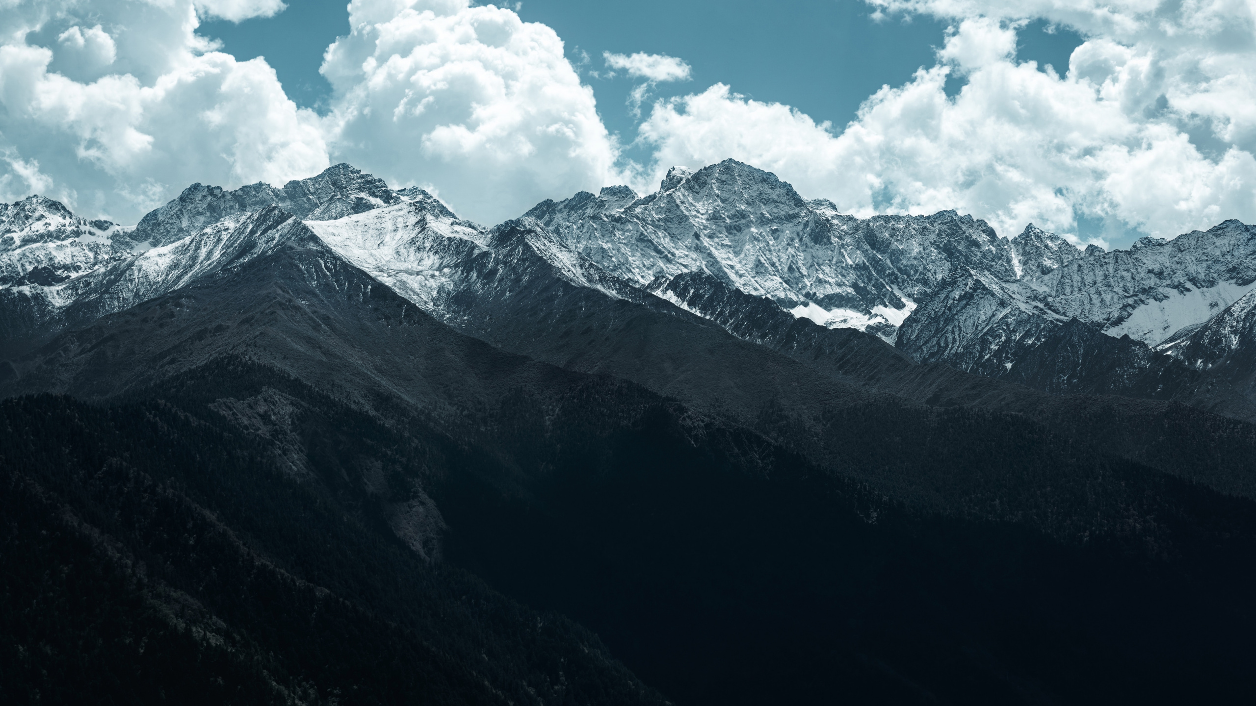 Обои облако, природа, нагорье, массив, горный хребет в разрешении 2560x1440