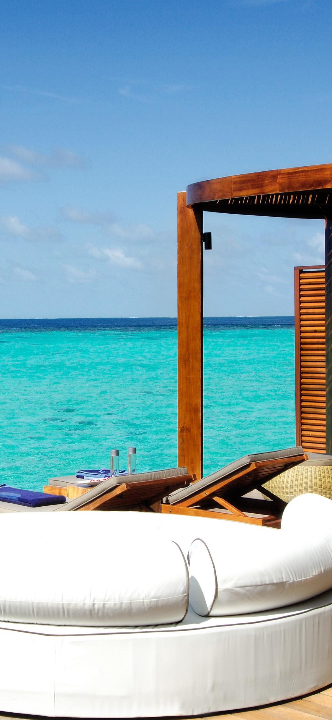 Обои Вт отступление спа Мальдивы, Мальдивы Вт, прибежище, пляж, спа в разрешении 1125x2436