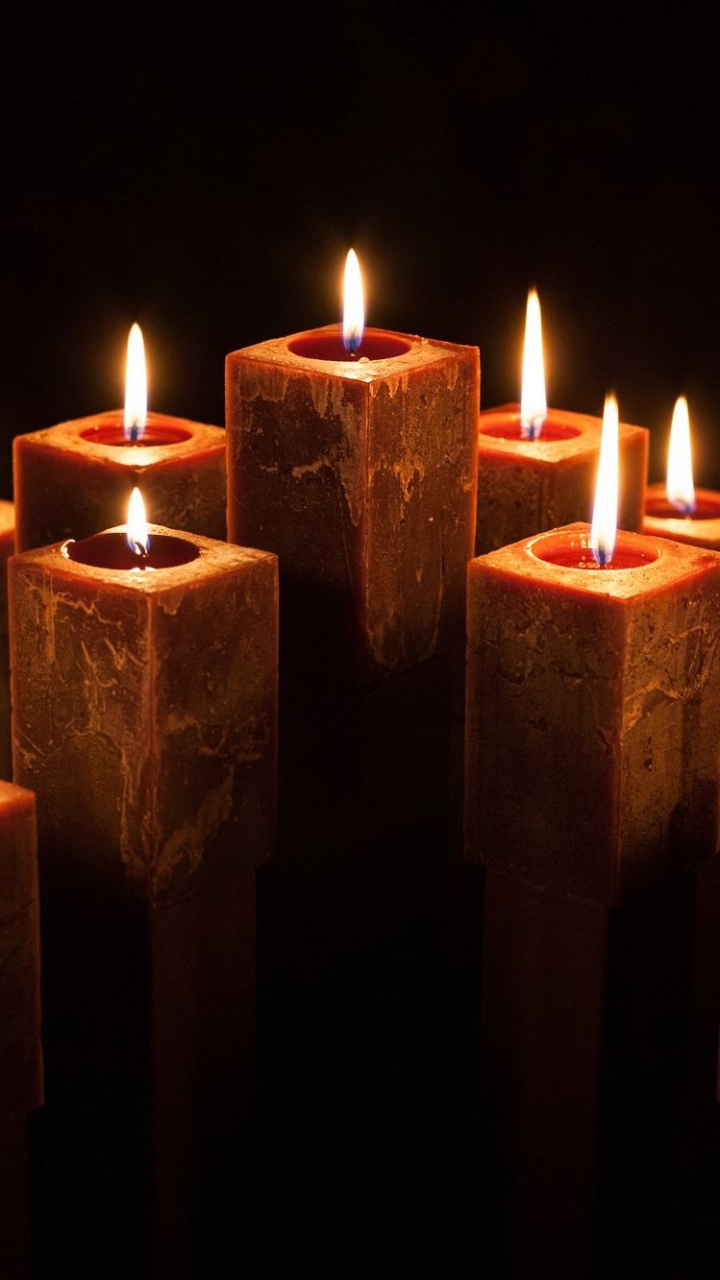 Обои свеча, освещение, свет, пламя, воск в разрешении 720x1280