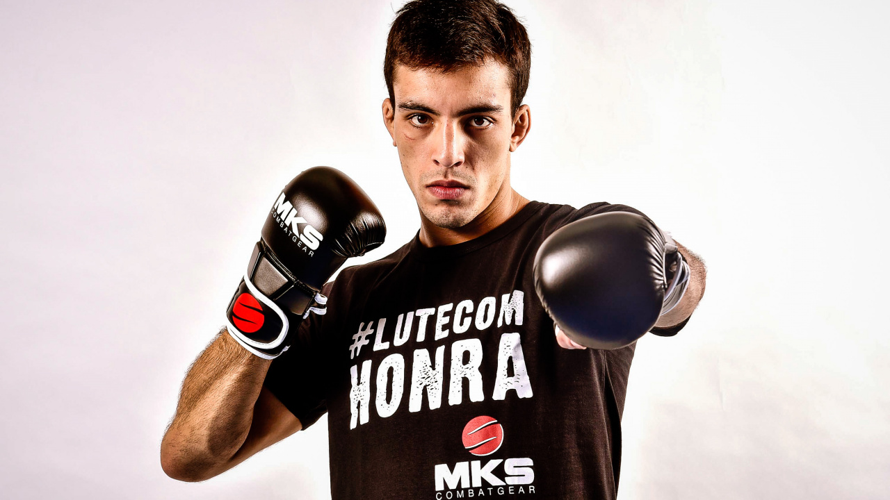 Обои Томас Алмейда, смешанные боевые искусства, бокс, боксерская перчатка, профессиональный боксер в разрешении 1280x720