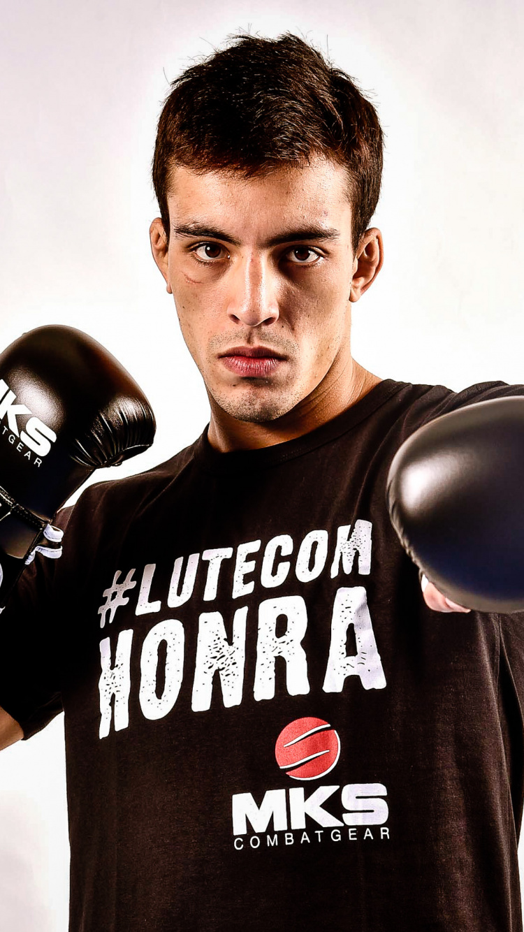 Обои Томас Алмейда, смешанные боевые искусства, бокс, боксерская перчатка, профессиональный боксер в разрешении 750x1334