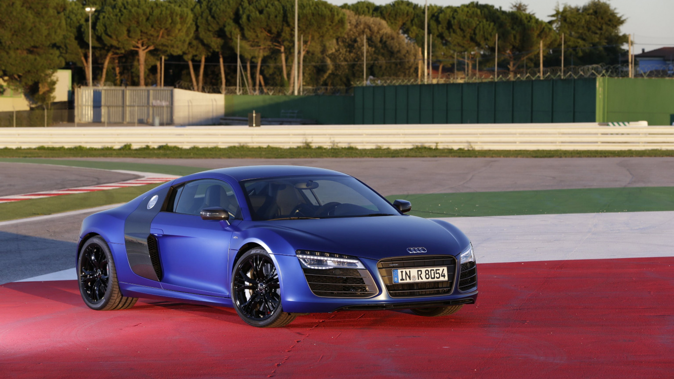 Обои audi r8, авто, audi, двигатель V10, суперкар в разрешении 1366x768