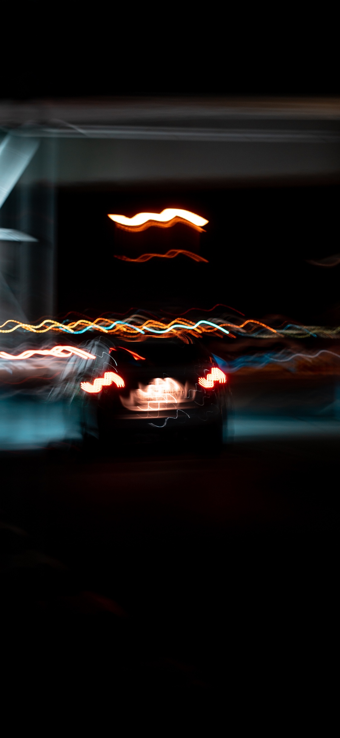 Обои свет, темнота, освещение, ночь, тепло в разрешении 1125x2436