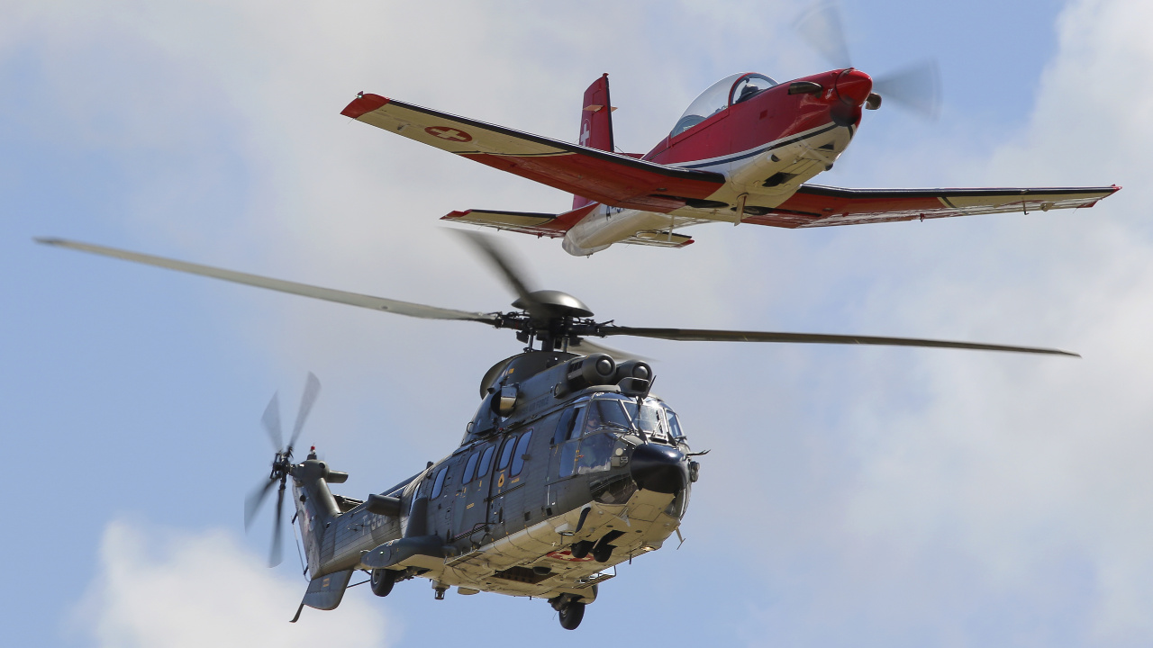 Обои винтокрылая машина, авиация, полет, воздушные силы, пропеллер в разрешении 1280x720