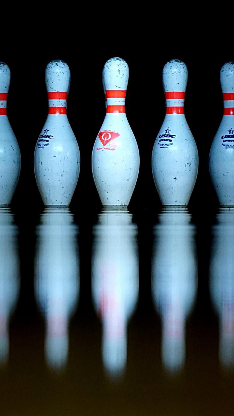 Обои шар для боулинга, мяч, спортивный инвентарь, индивидуальный вид спорта, метраж в разрешении 750x1334