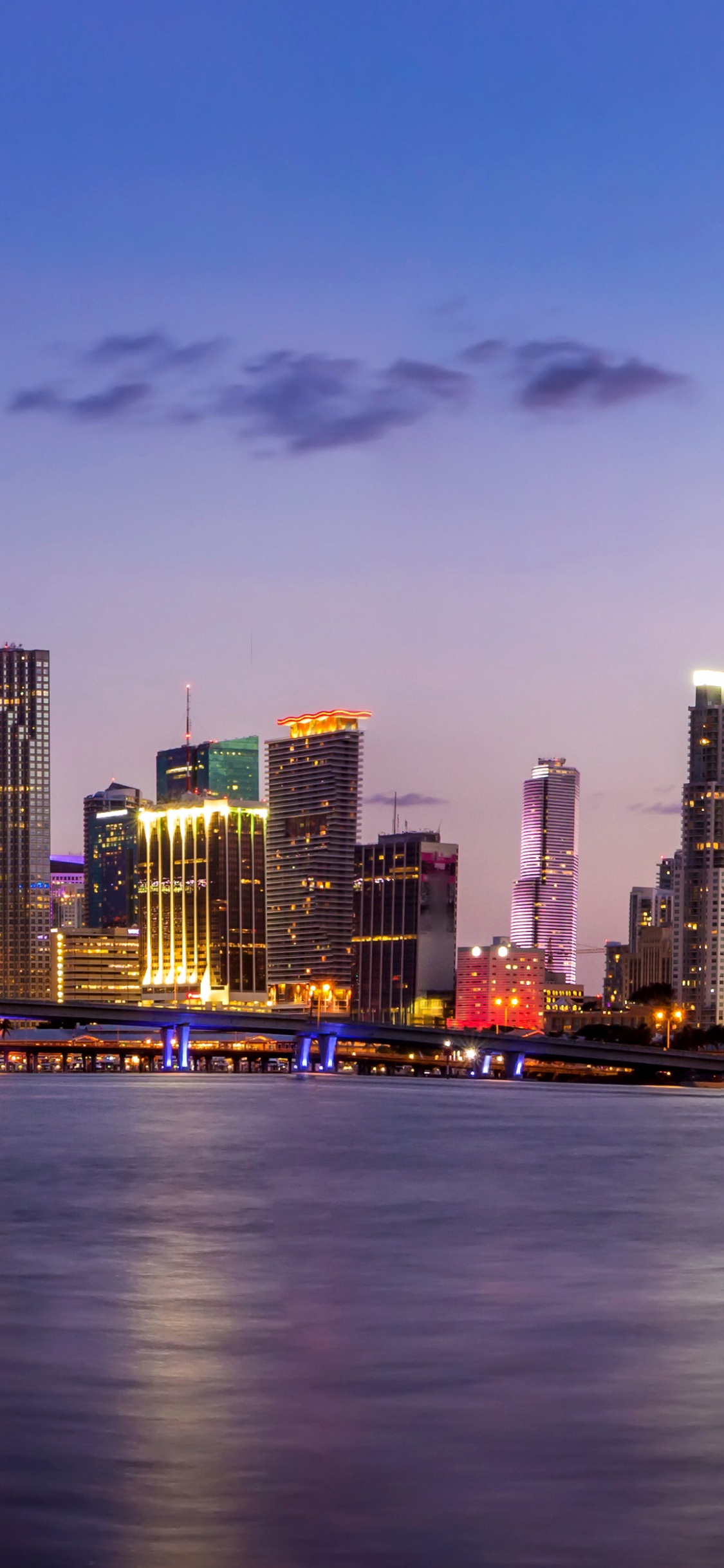 Обои Майами, городской пейзаж, город, линия горизонта, метрополия в разрешении 1125x2436