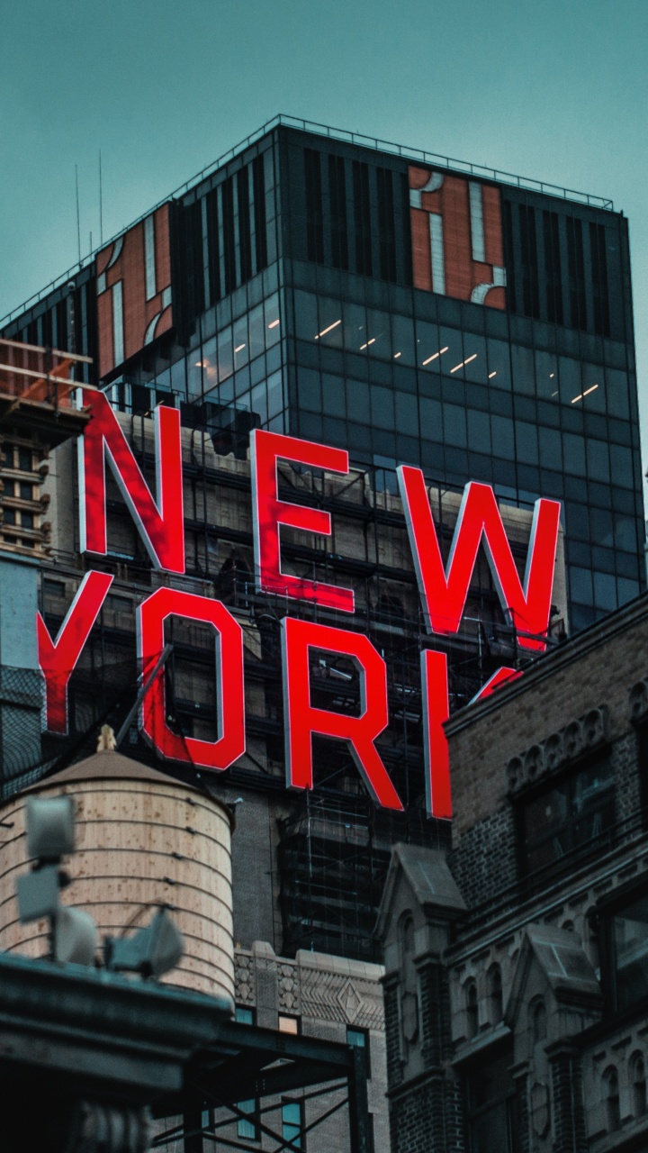 Обои городской район, красный цвет, архитектура, здание, ориентир в разрешении 720x1280