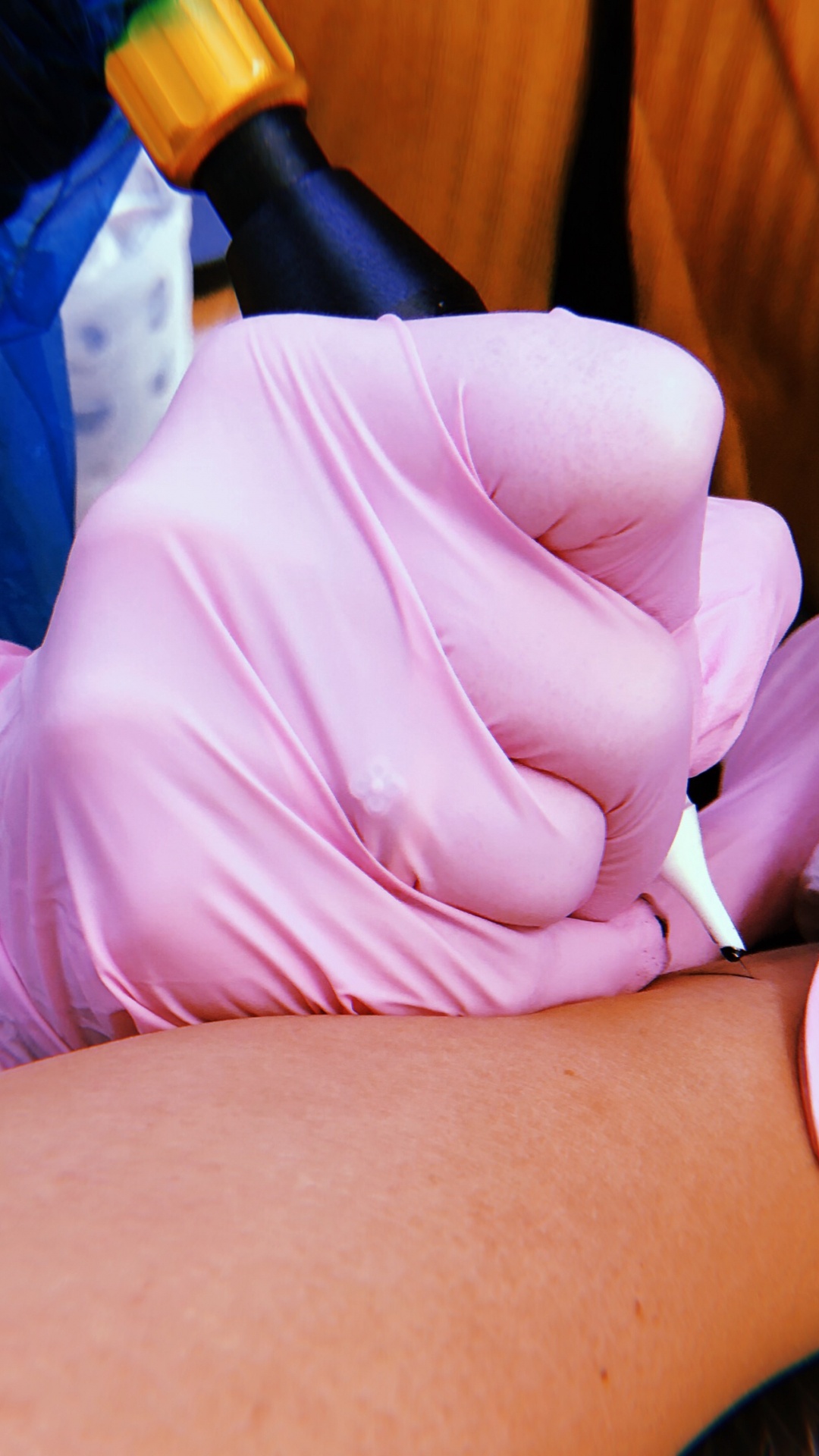 Обои нога, человеческое тело, сустав, наука, биология человека в разрешении 1080x1920