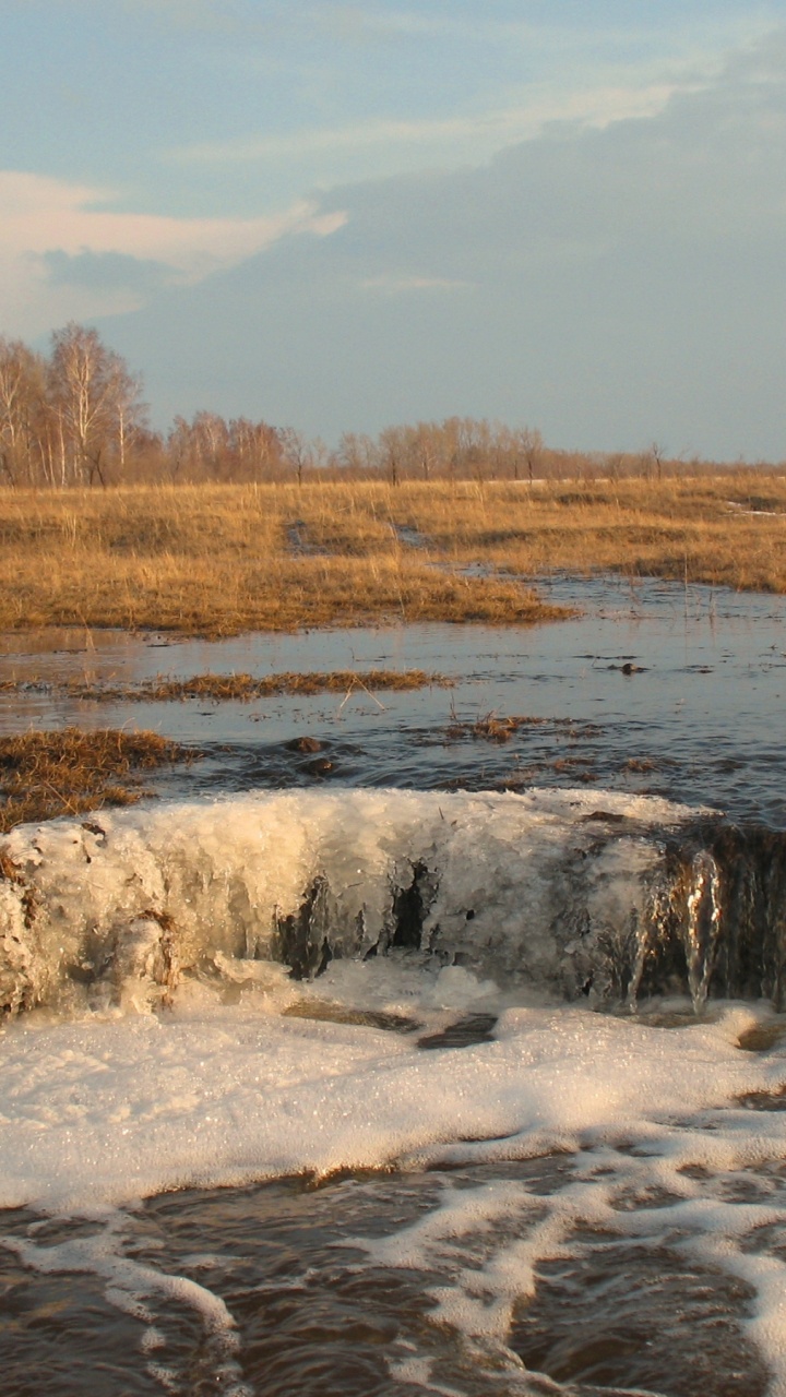Обои вода, Банк, реки, снег, болота в разрешении 720x1280