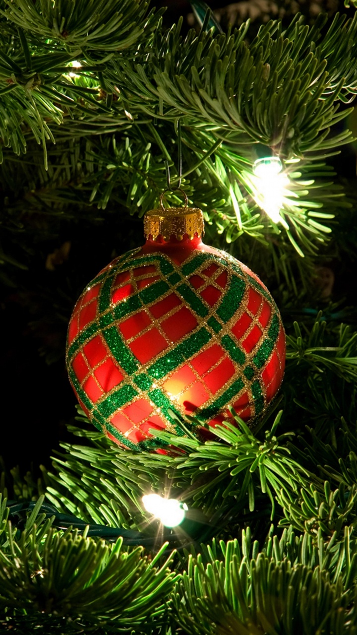 Обои Рождественский день, рождественский орнамент, Рождество, Рождественские украшения, елка в разрешении 720x1280